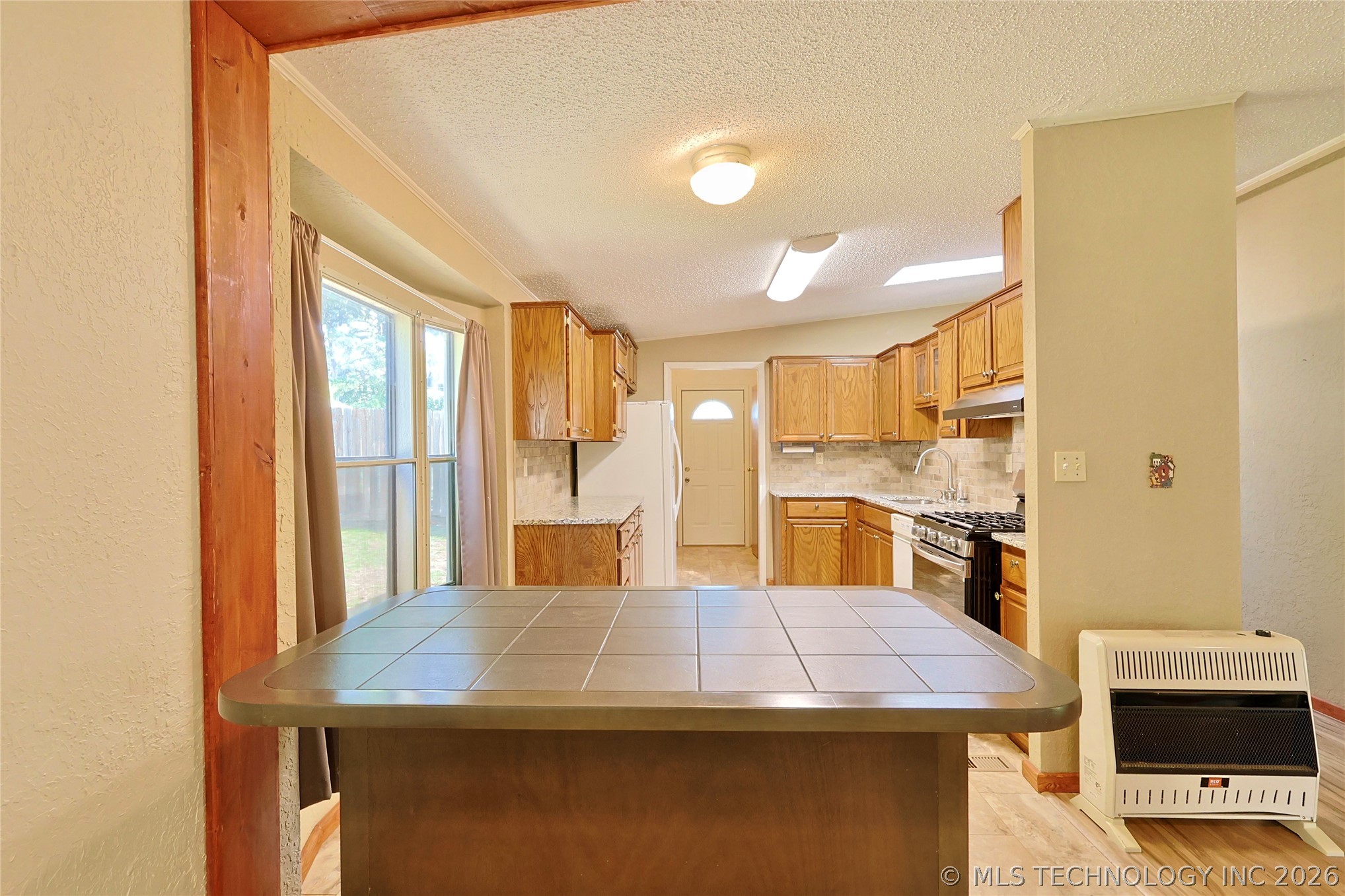 117791 S 4209 Property Photo 19