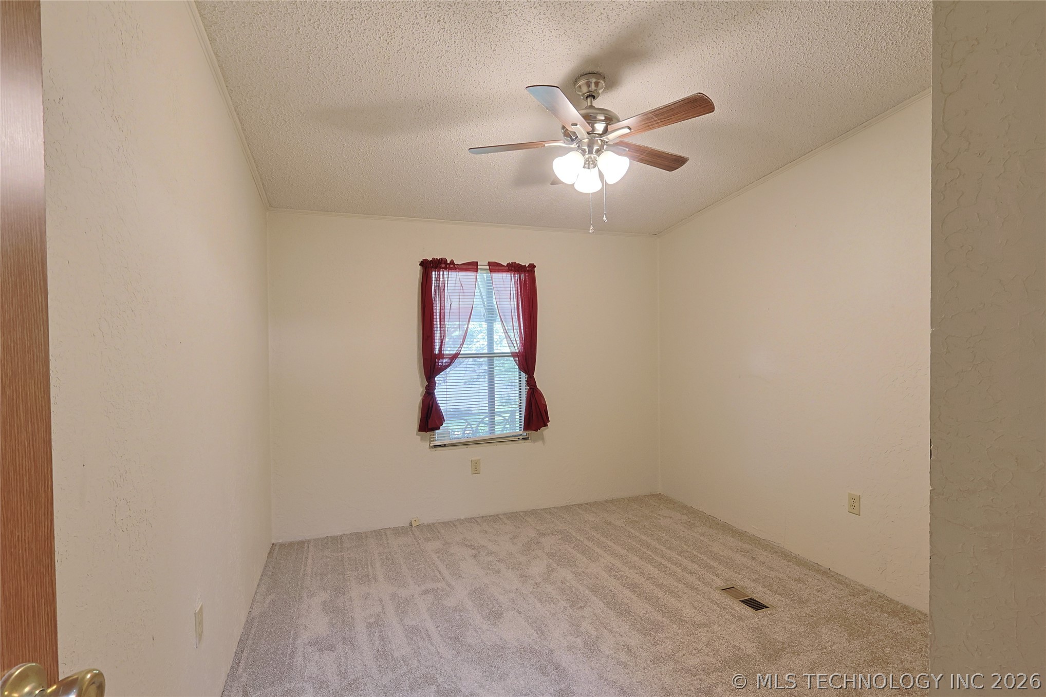 117791 S 4209 Property Photo 27