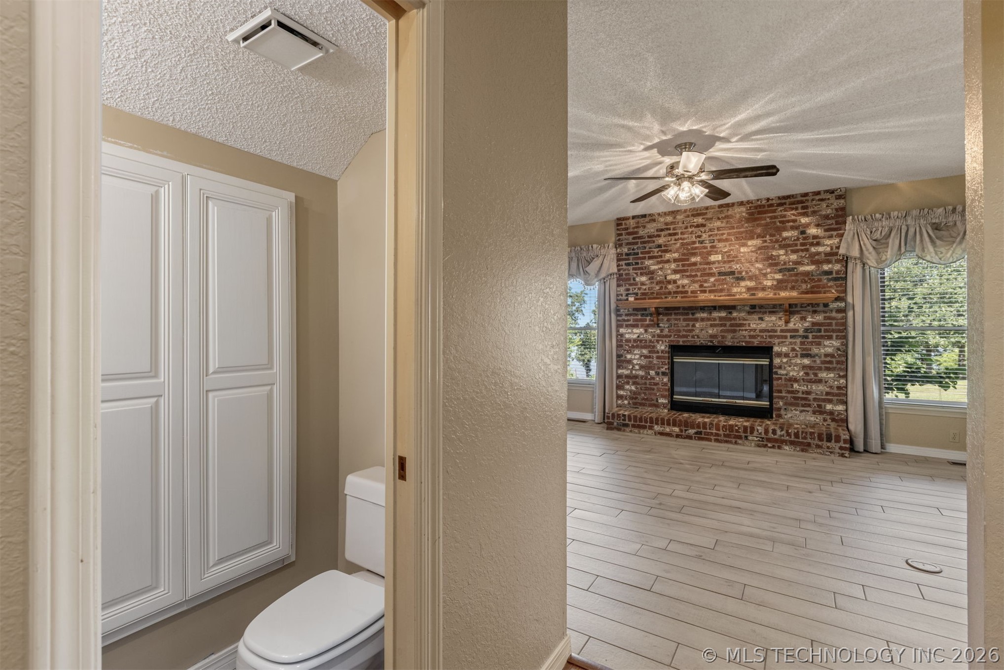 105 Canoe Cove Property Photo 17
