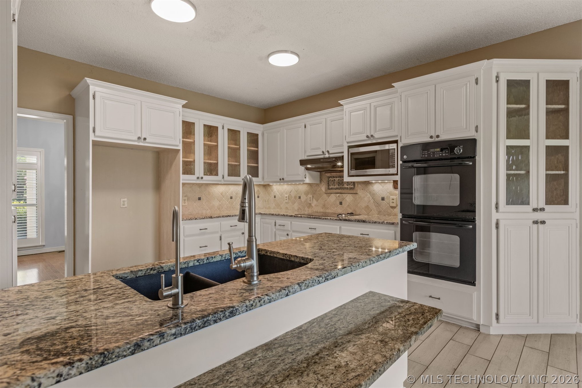 105 Canoe Cove Property Photo 26