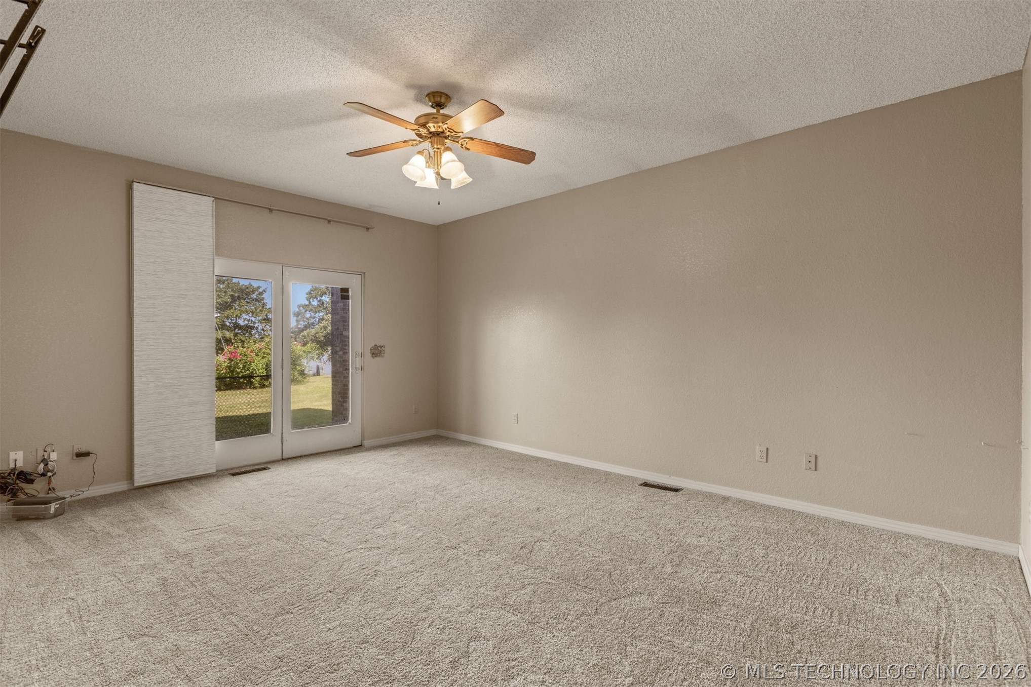 105 Canoe Cove Property Photo 31