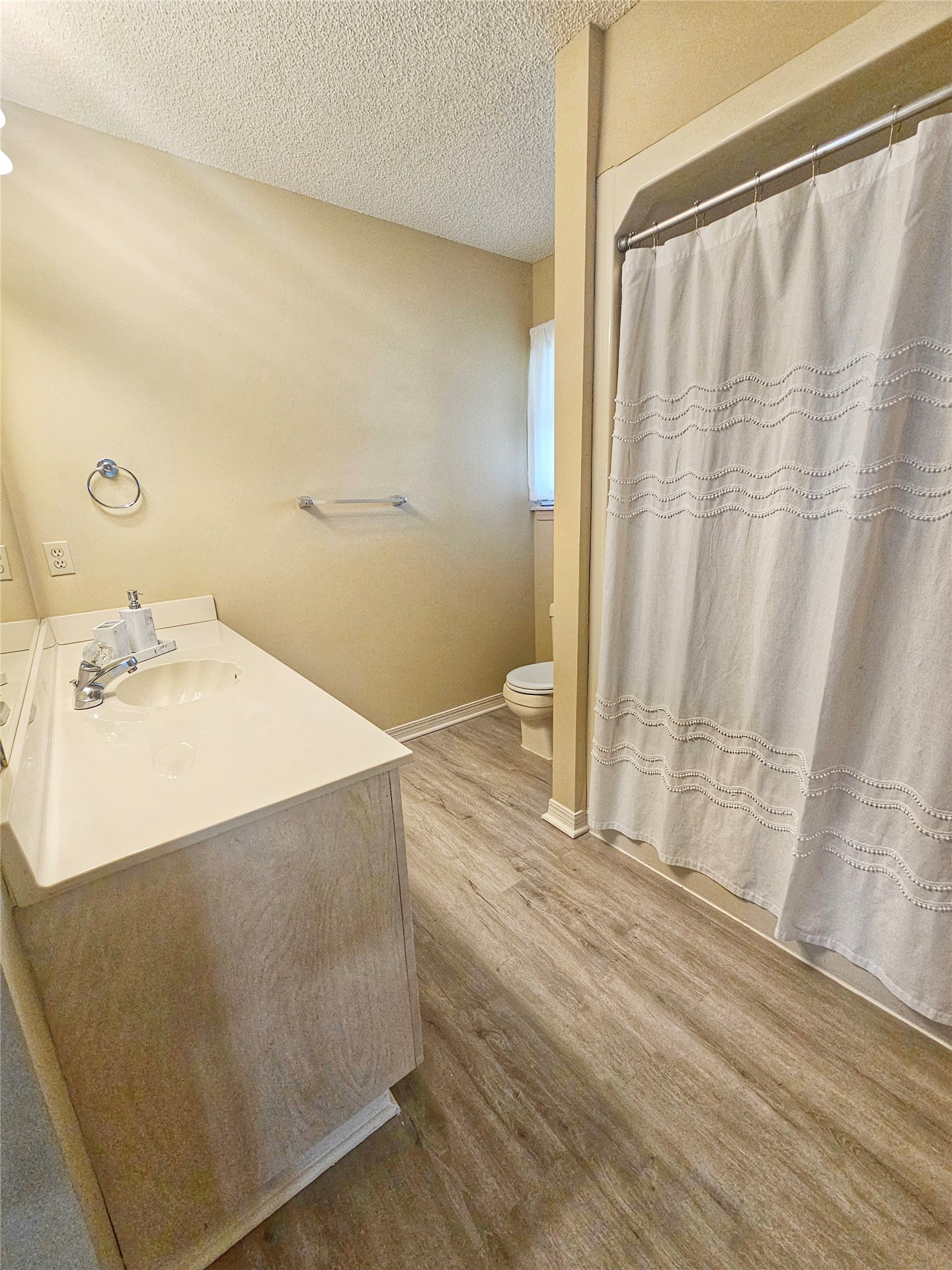 105 Canoe Cove Property Photo 84