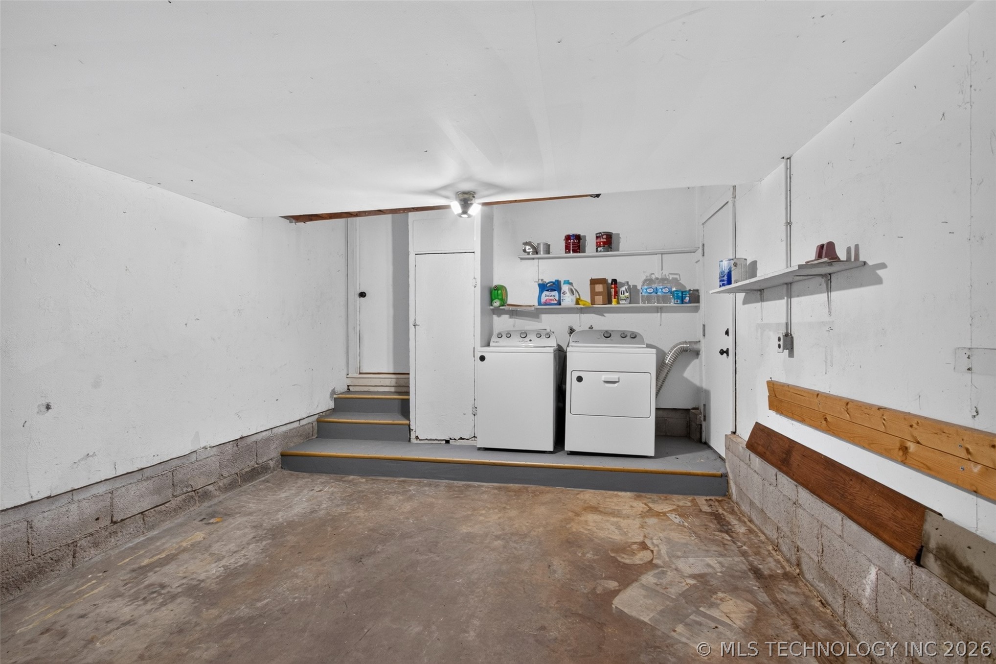 4556 E 28th Street Property Photo 52