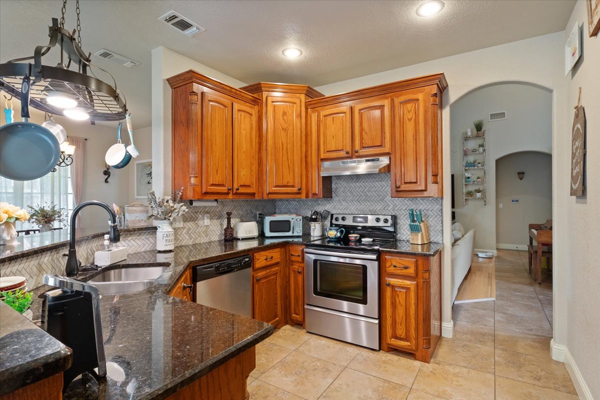 1002 Beretta Boulevard Property Photo 16