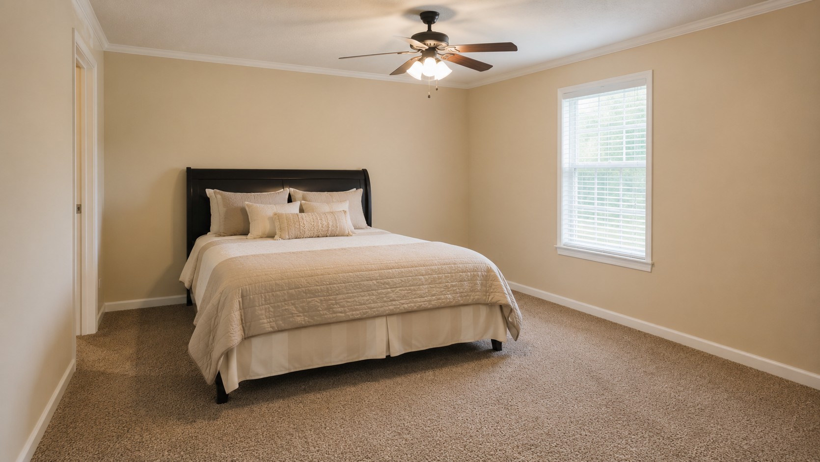 54884 S 570 Road Property Photo 12