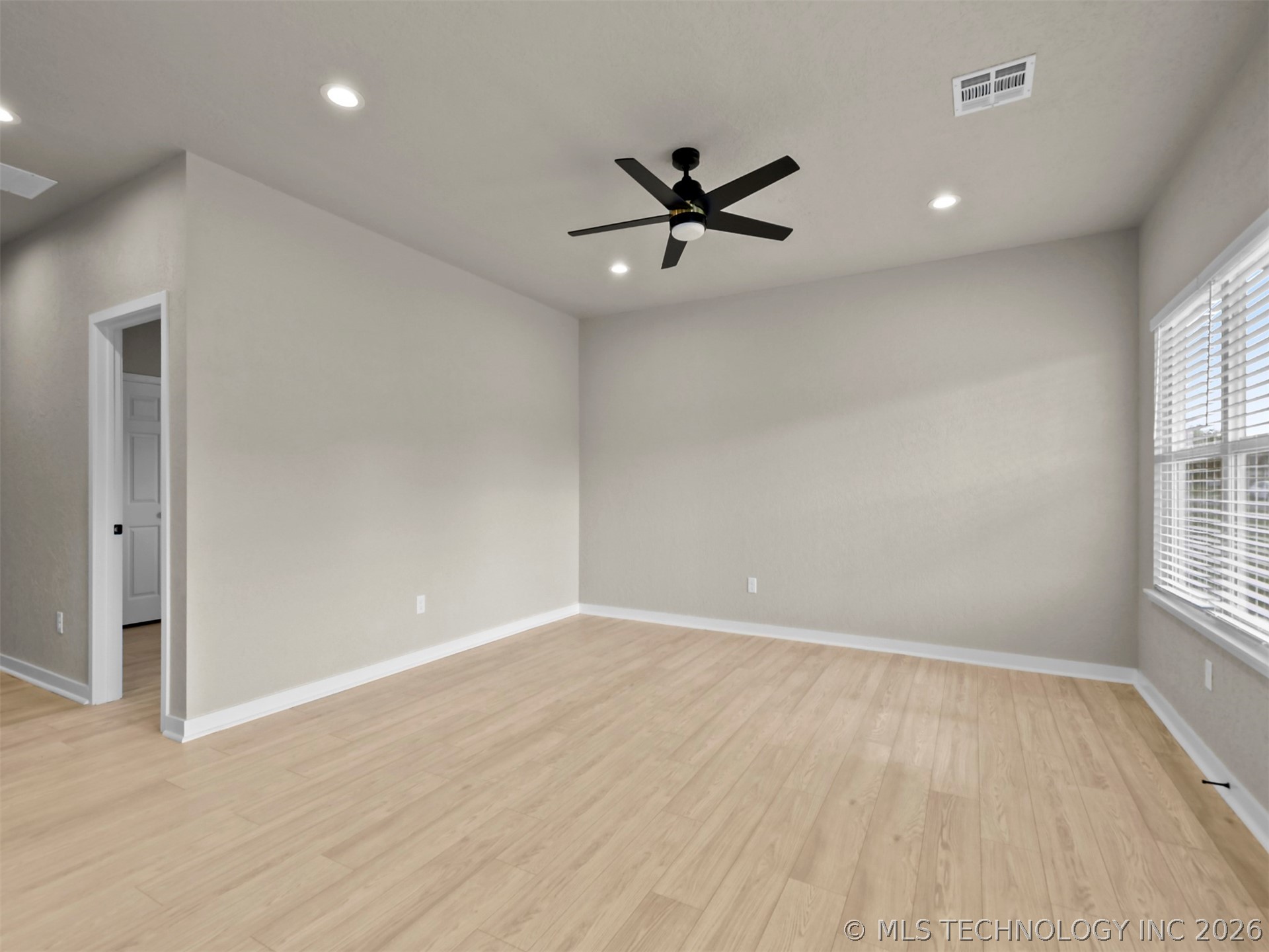 51 Aspen Circle Property Photo 7