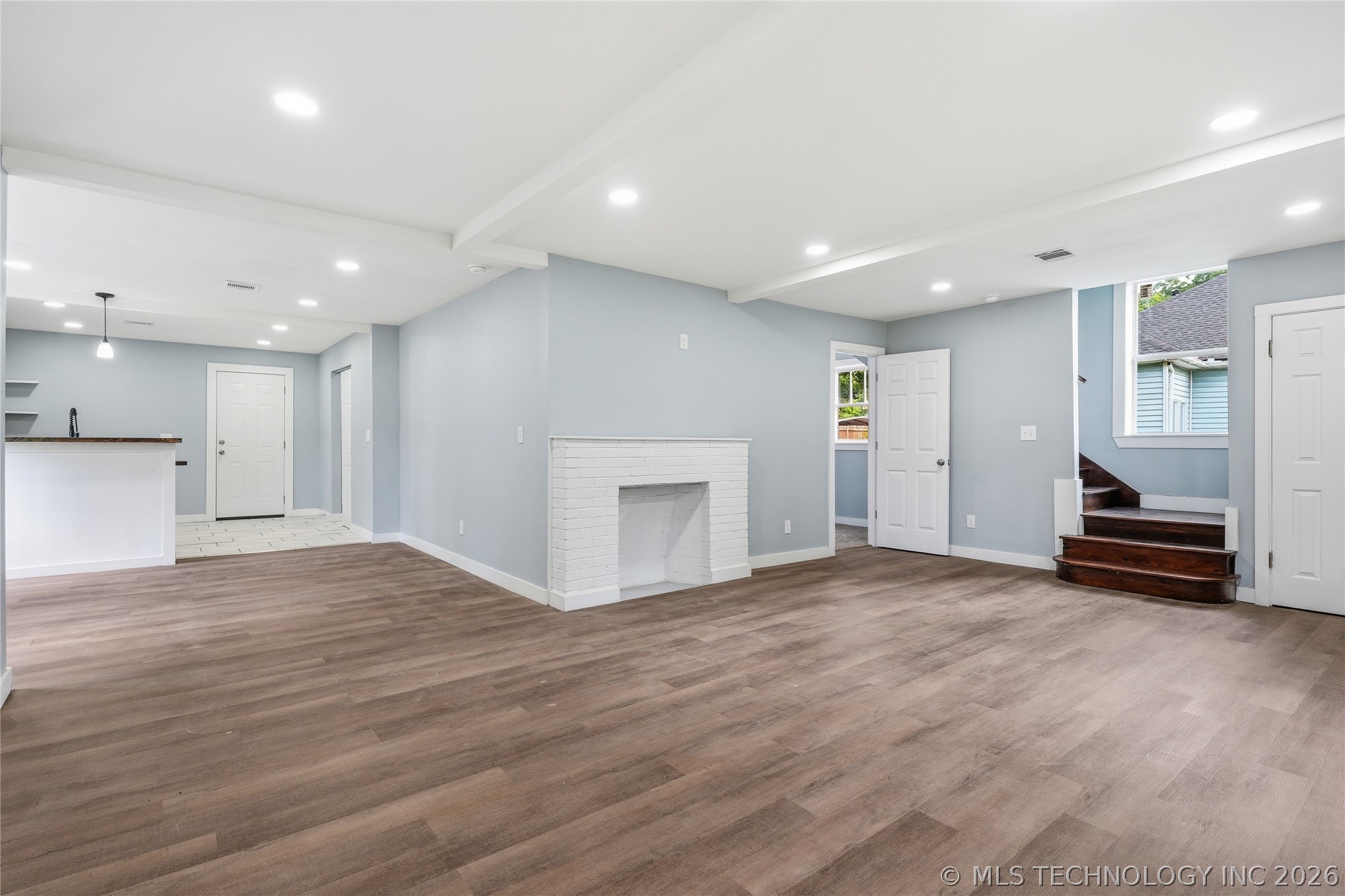 227 S 11th Street Property Photo 9