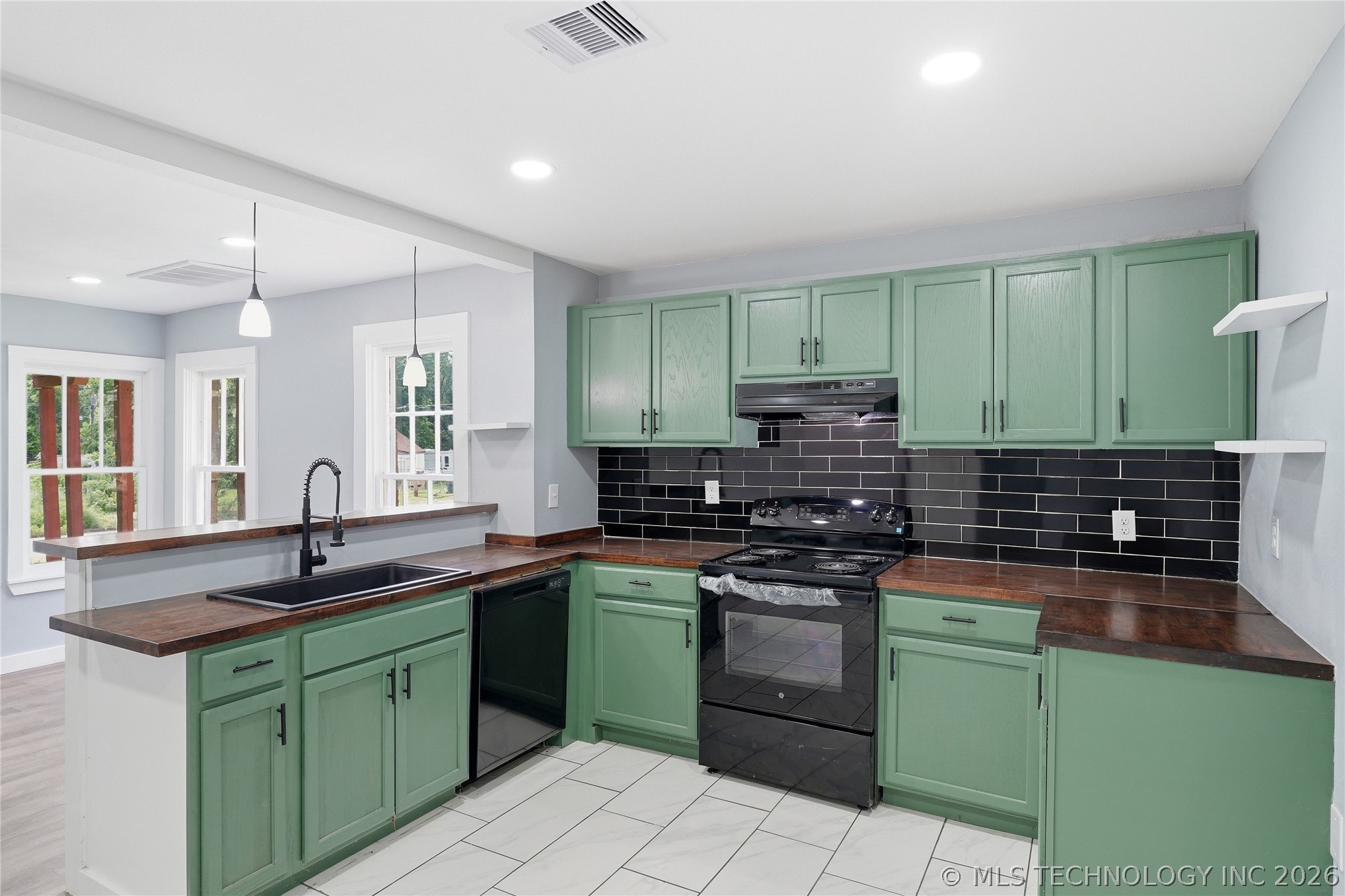 227 S 11th Street Property Photo 15