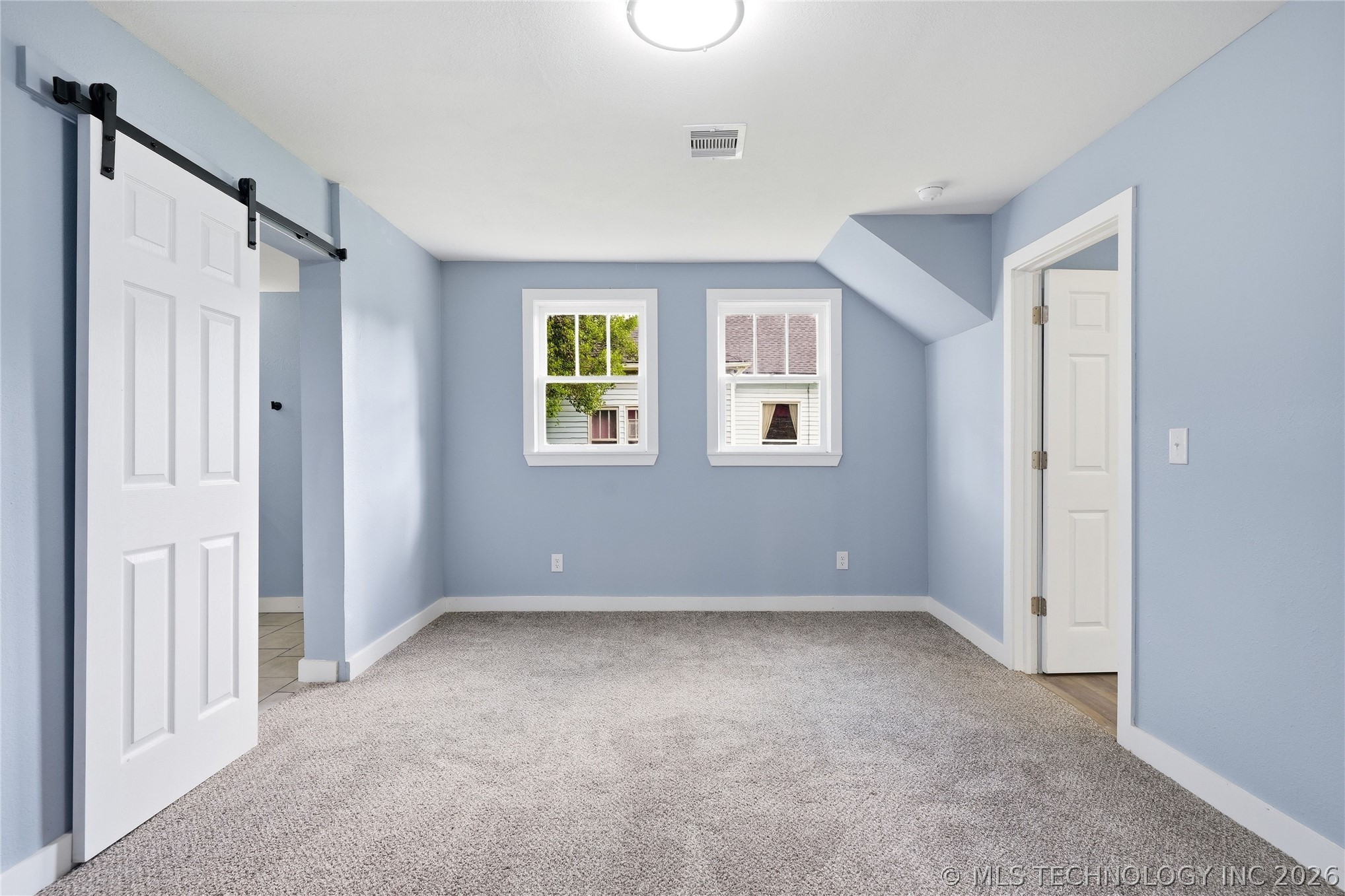 227 S 11th Street Property Photo 33