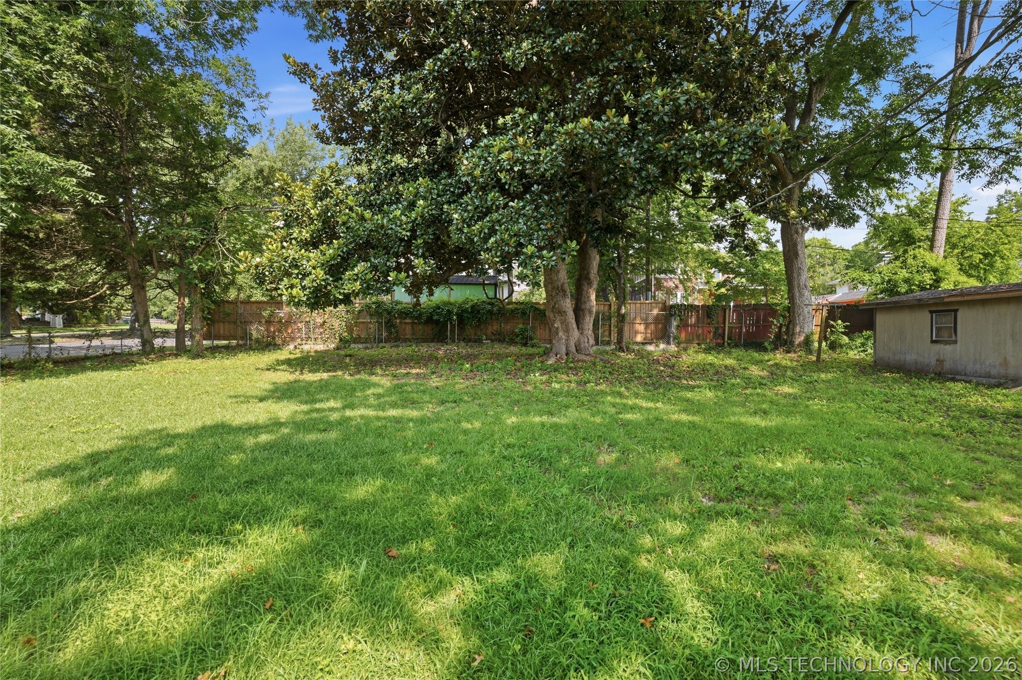227 S 11th Street Property Photo 37