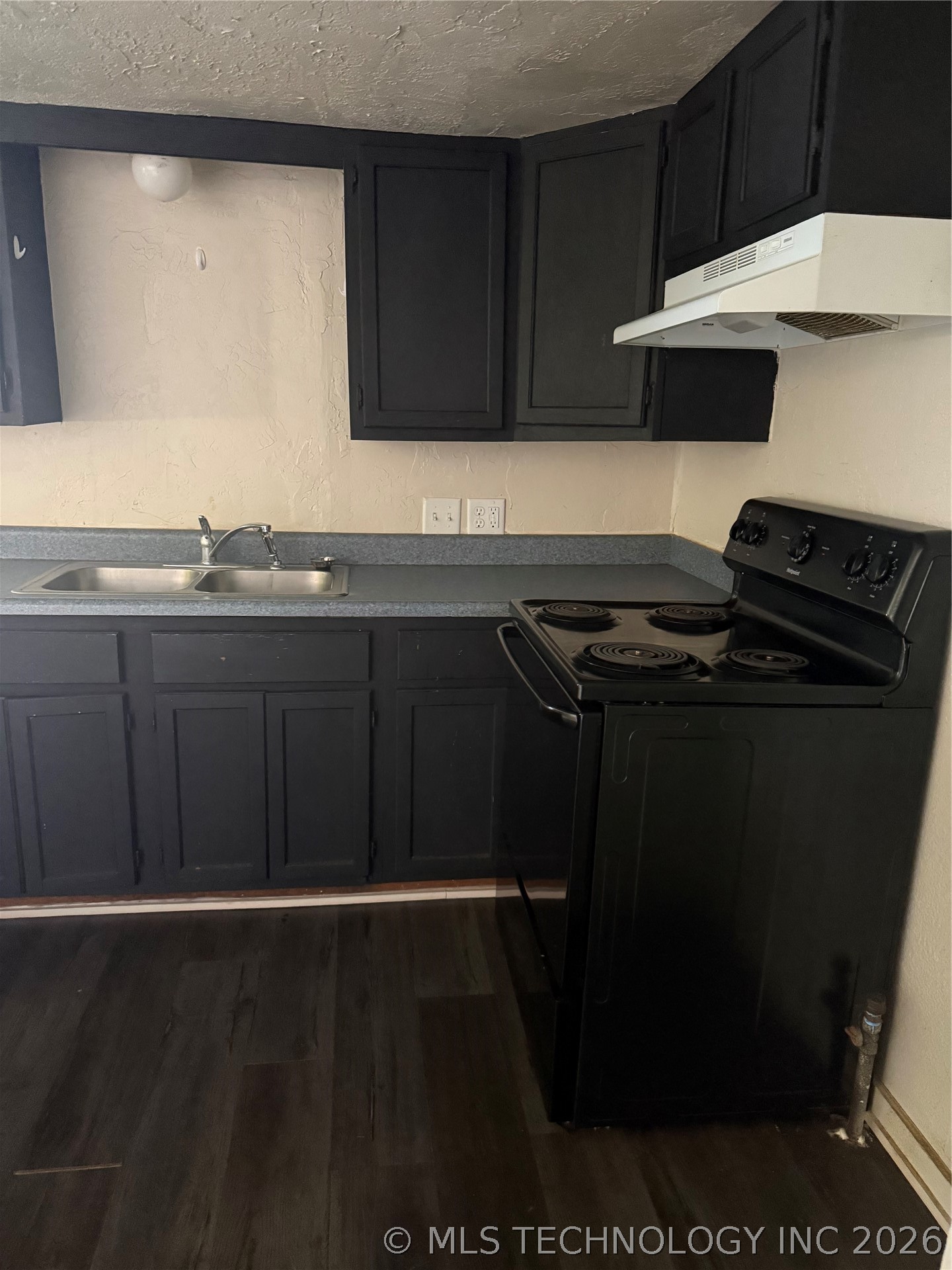 1321 Monta Avenue Property Photo 6