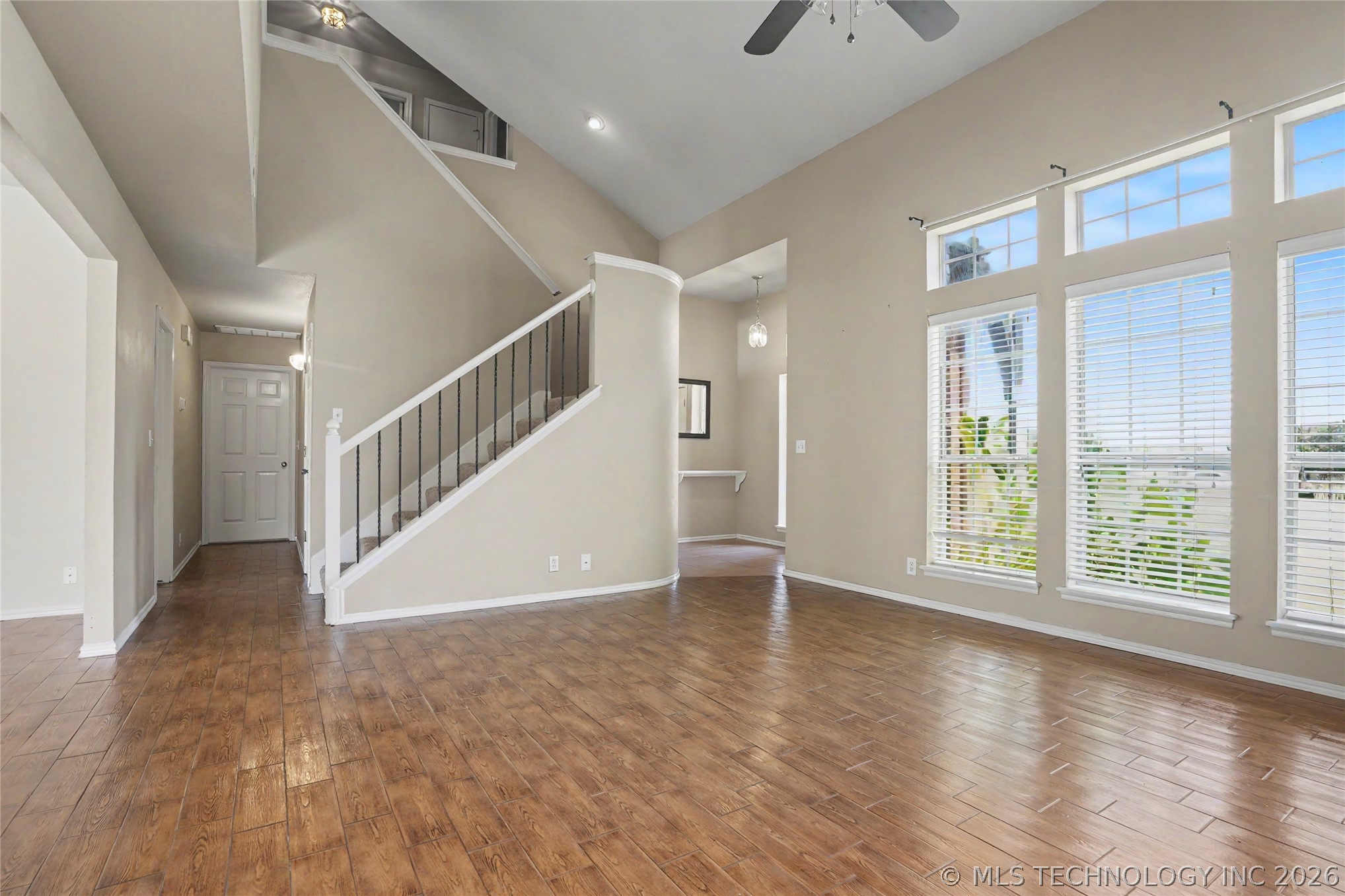 7418 S 96th East Avenue Property Photo 6