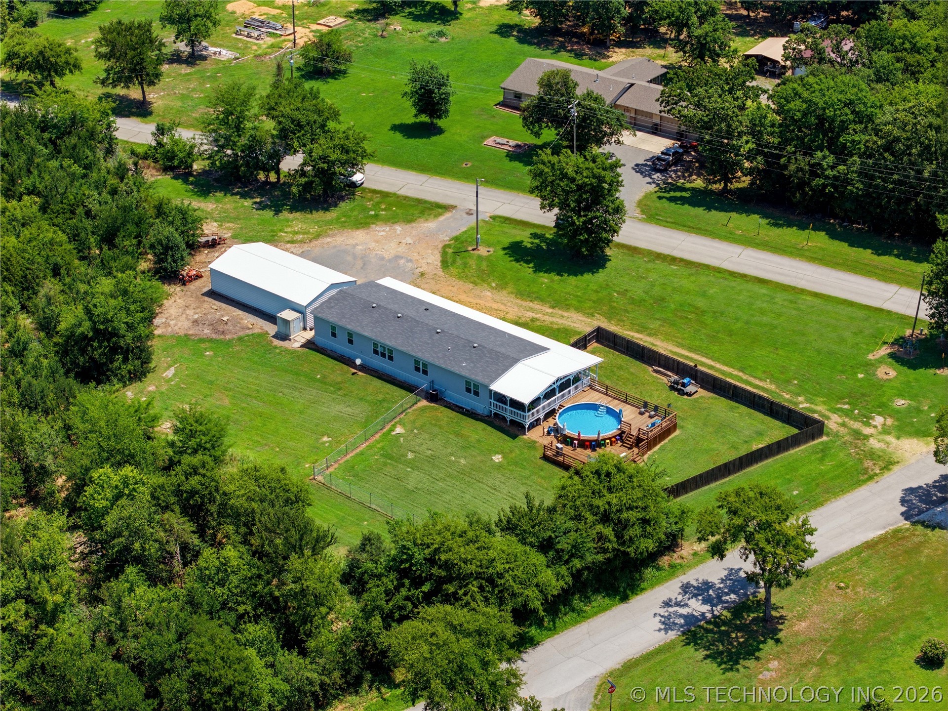 22022 W 888 Road Property Photo 5