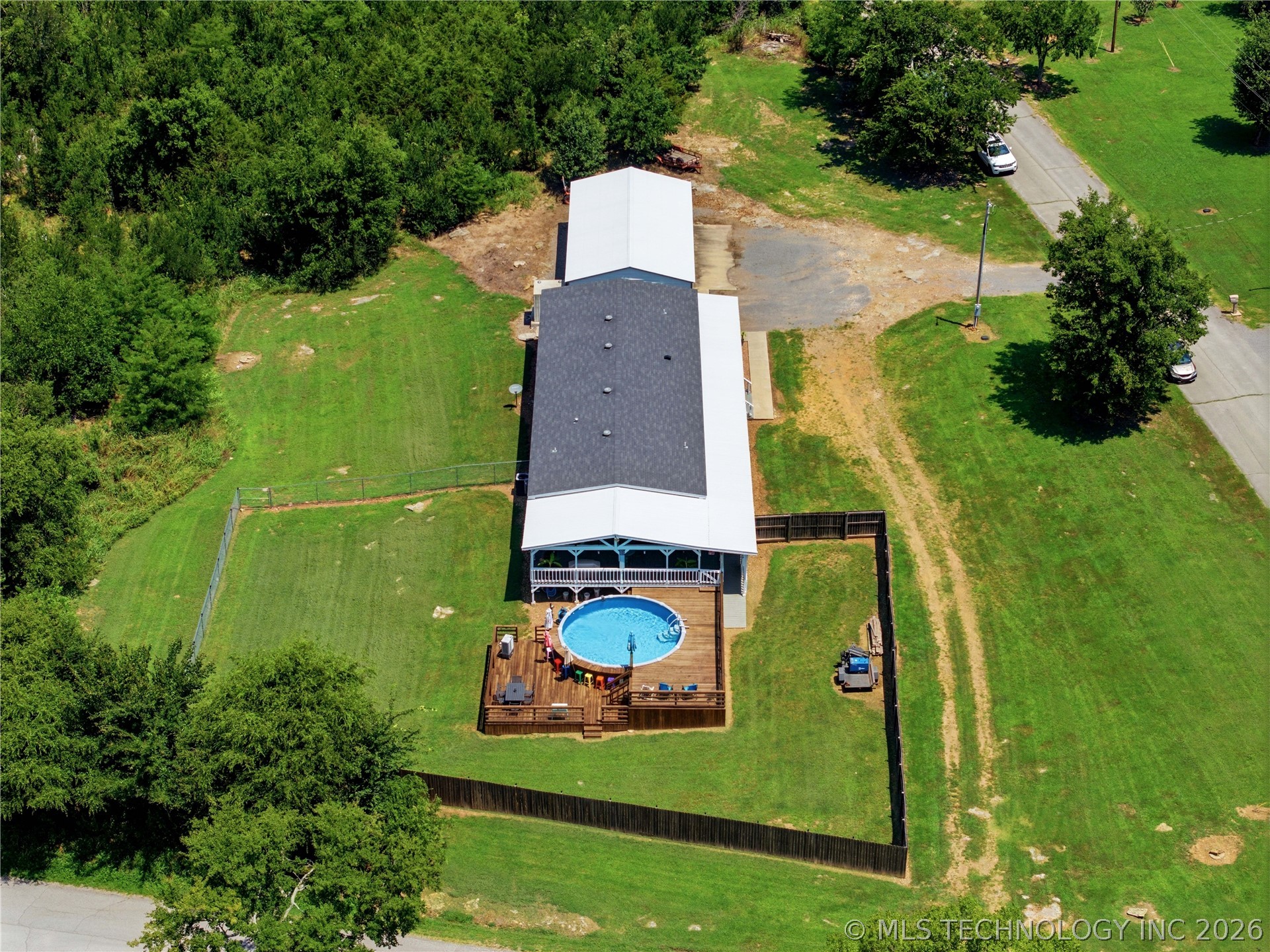 22022 W 888 Road Property Photo 6