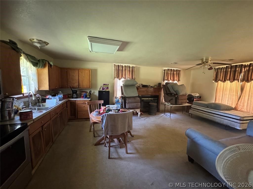 N 372 Property Photo 13