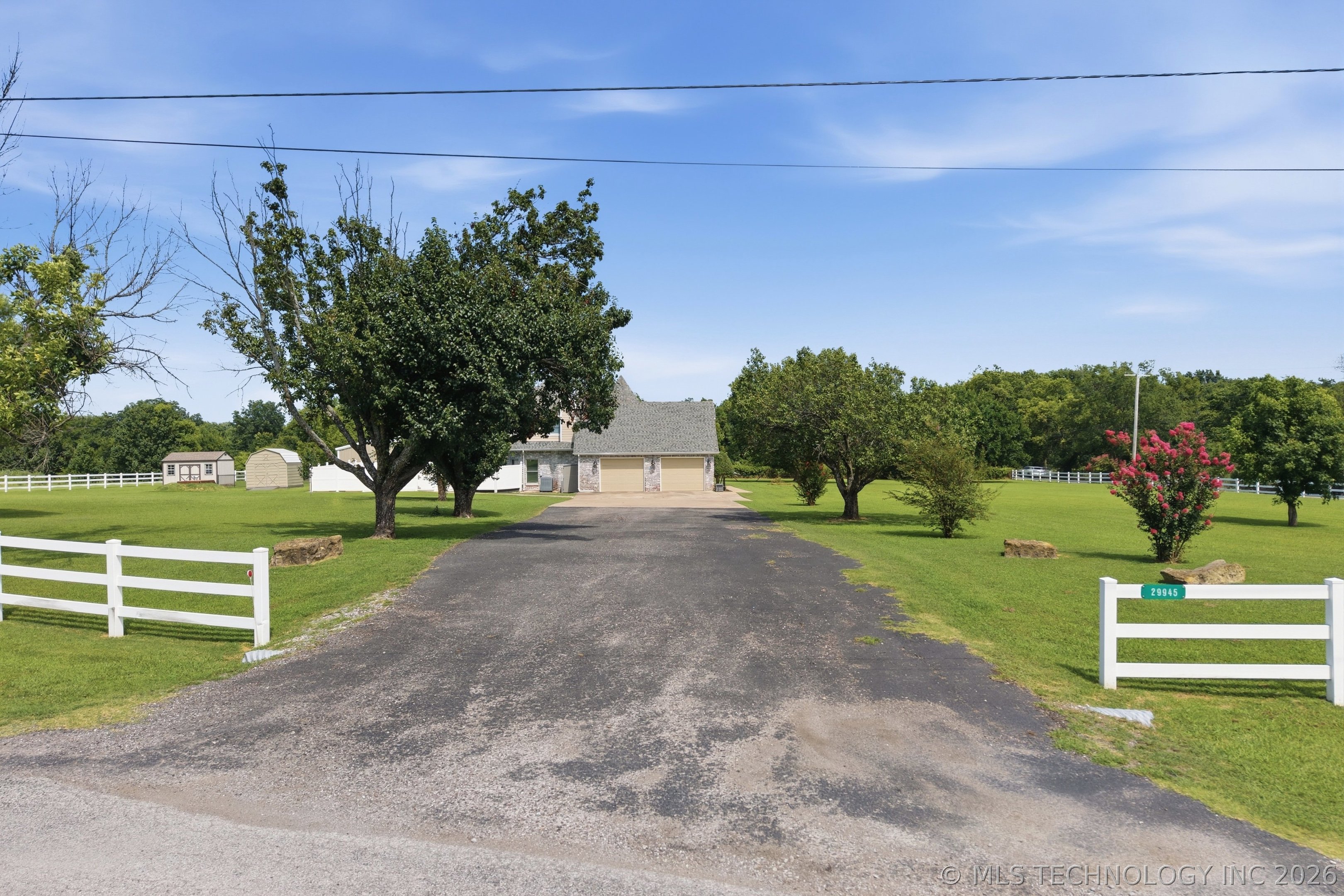 29945 S River Ridge Drive Property Photo 8