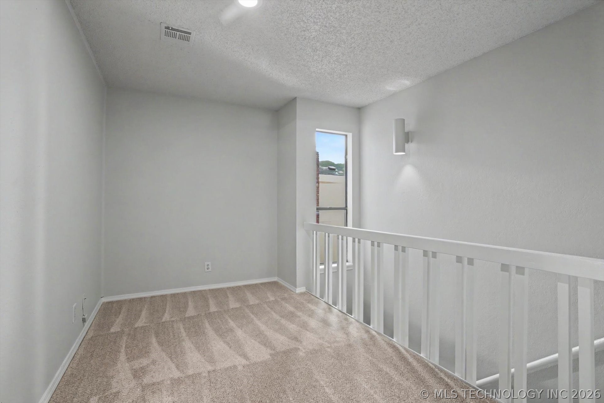 2701 S Juniper Avenue W 108 Property Photo 14