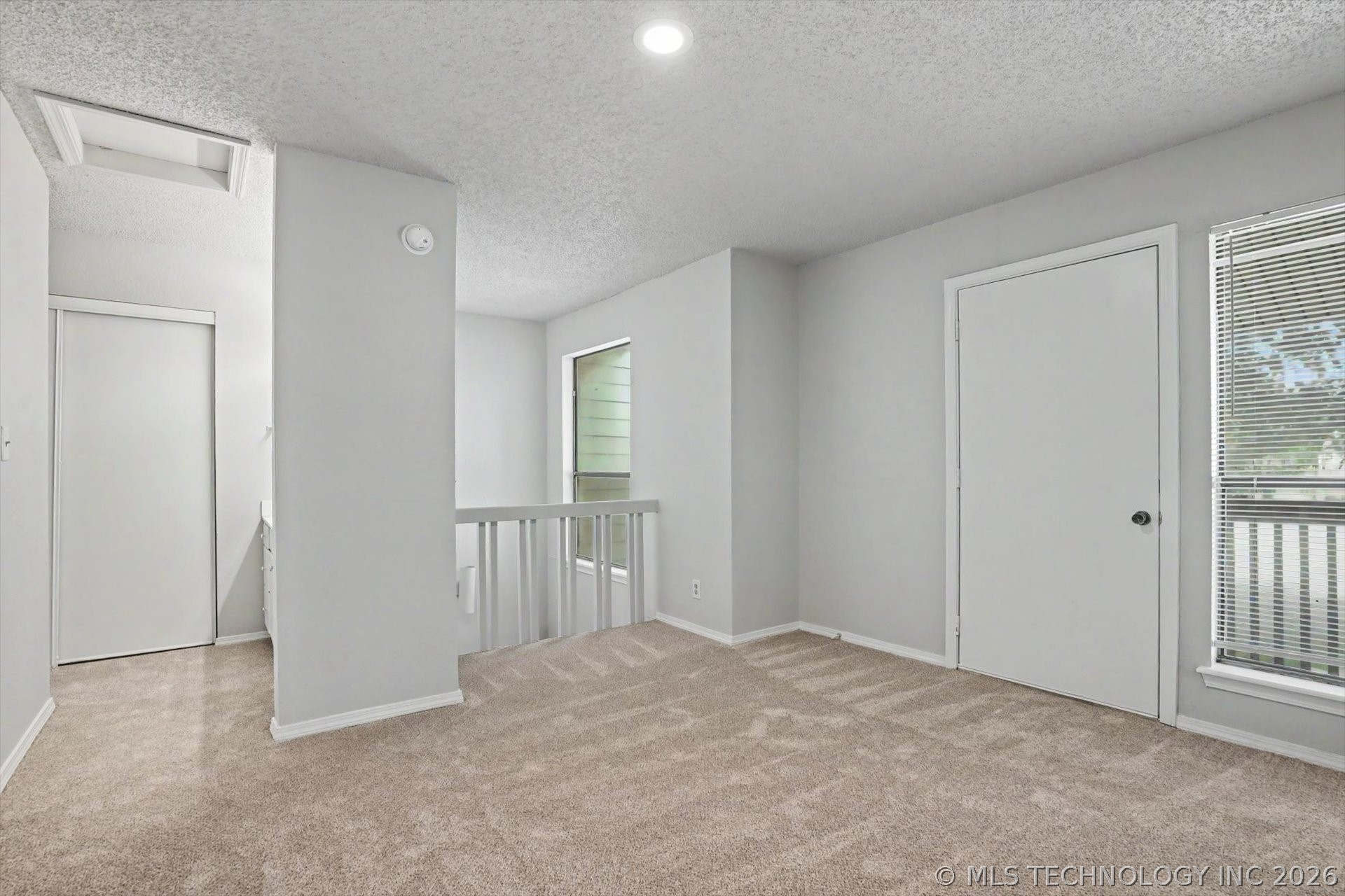 2701 S Juniper Avenue W 108 Property Photo 18