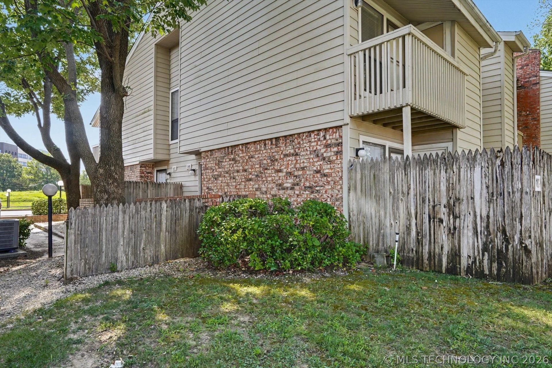 2701 S Juniper Avenue W 108 Property Photo 27
