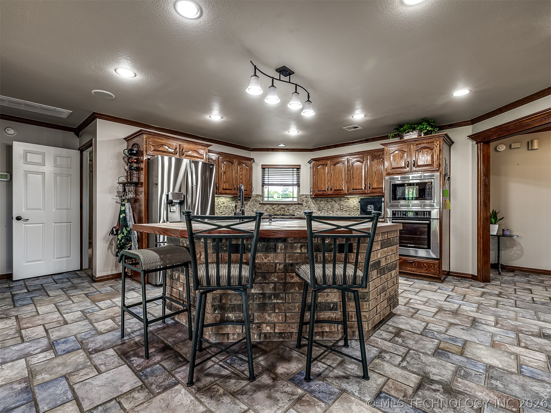 30850 S 4200 Road Property Photo 6
