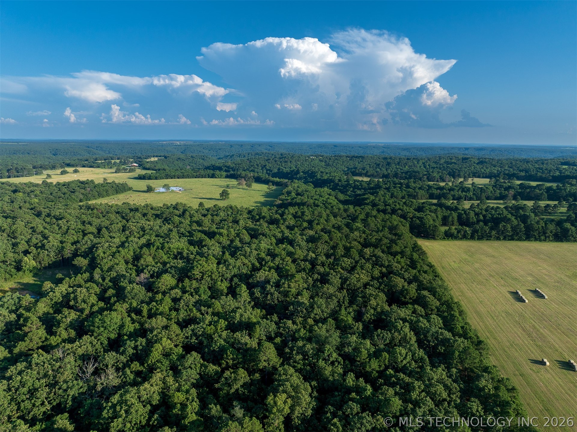 6 E 620 Road Property Photo 22