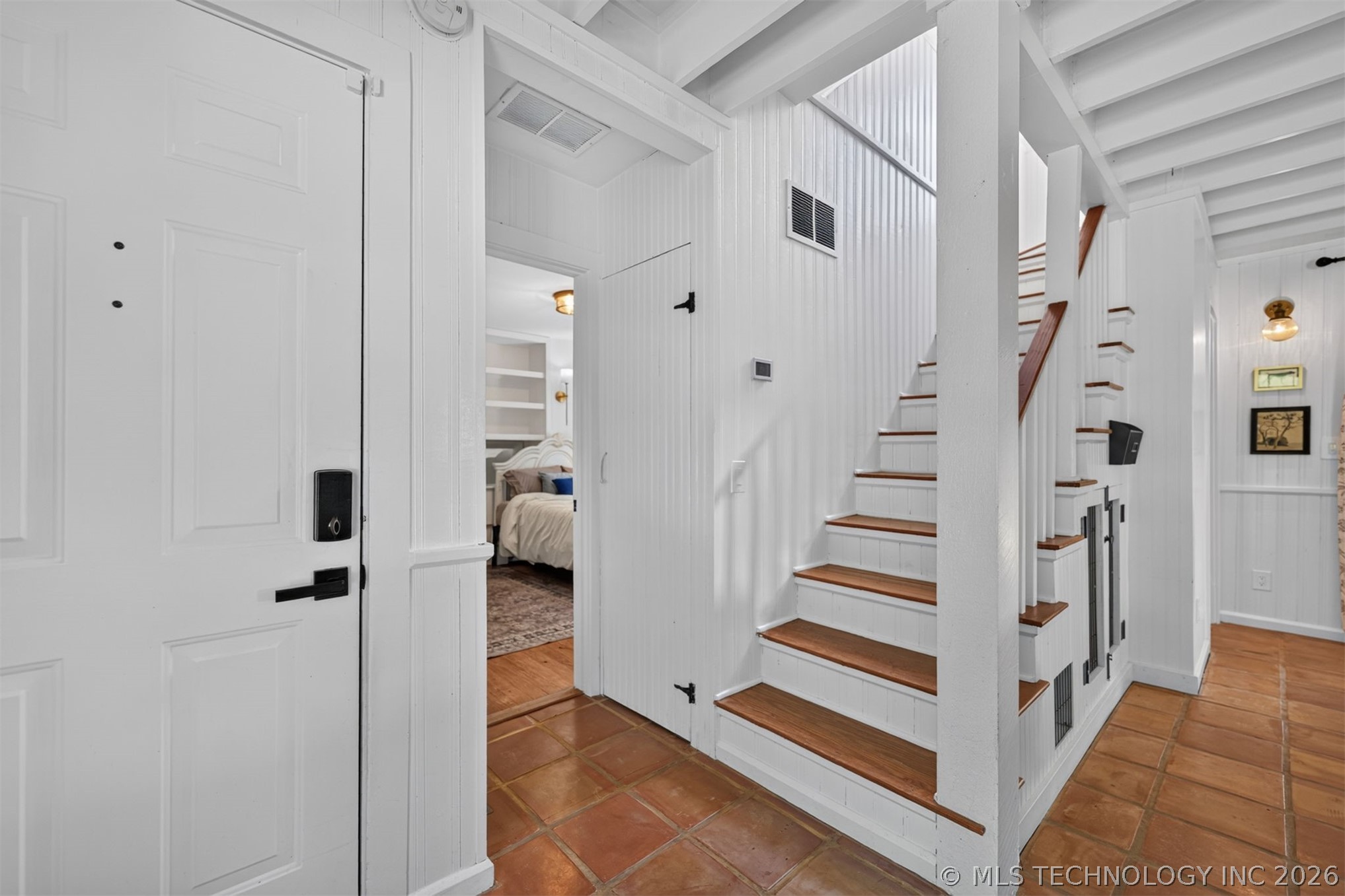 5348 E 425 Property Photo 13