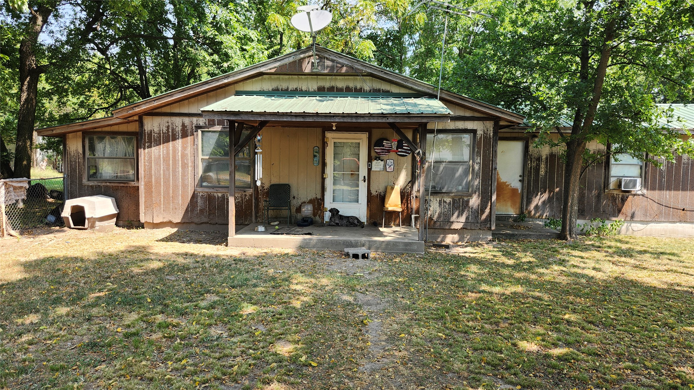4302 S 445 Road Property Photo 2