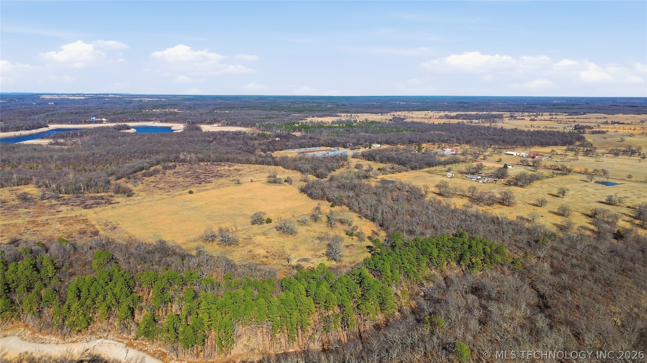 4302 S 445 Road Property Photo 31