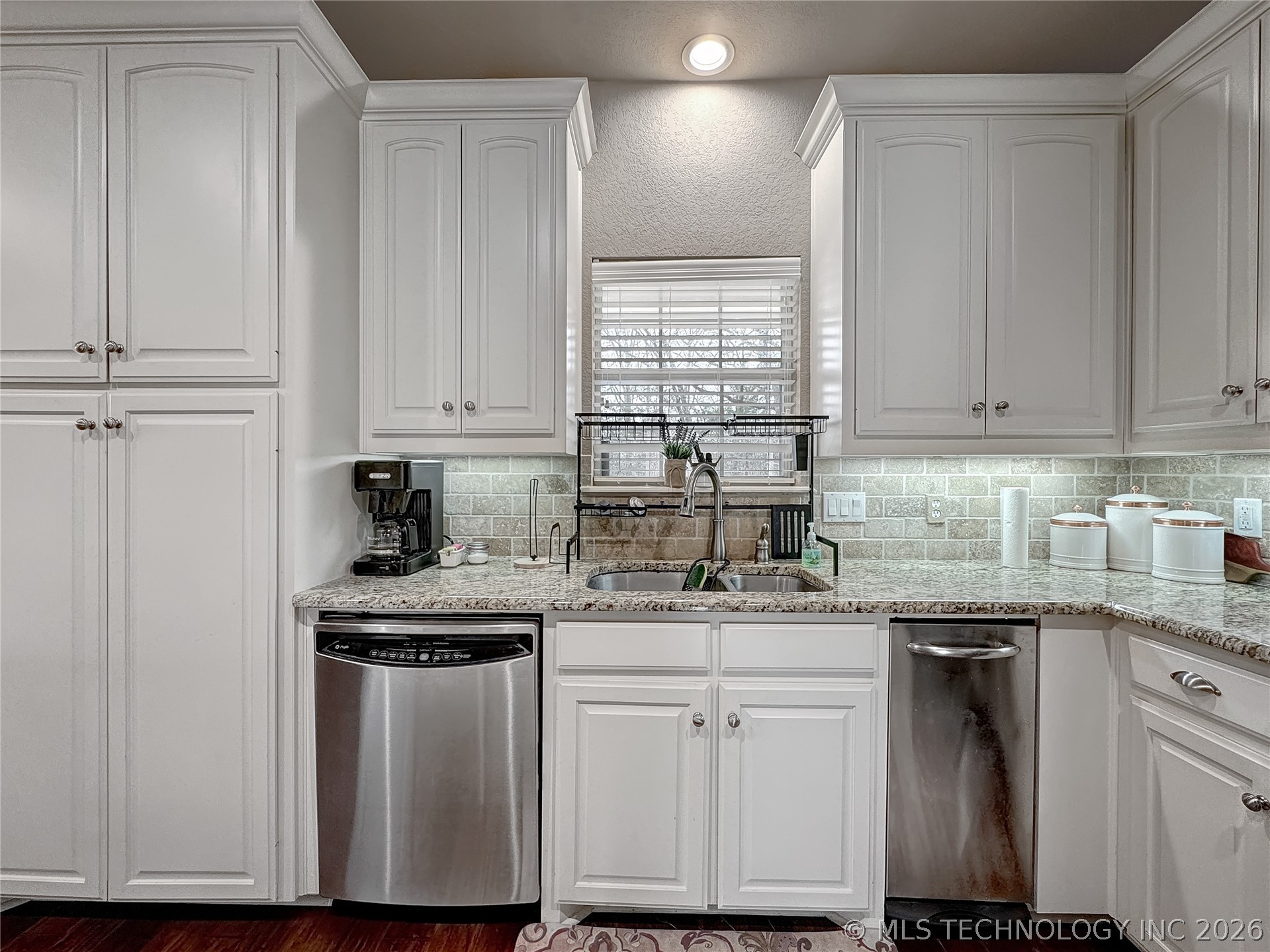 5618 Mainstay Drive Property Photo 12