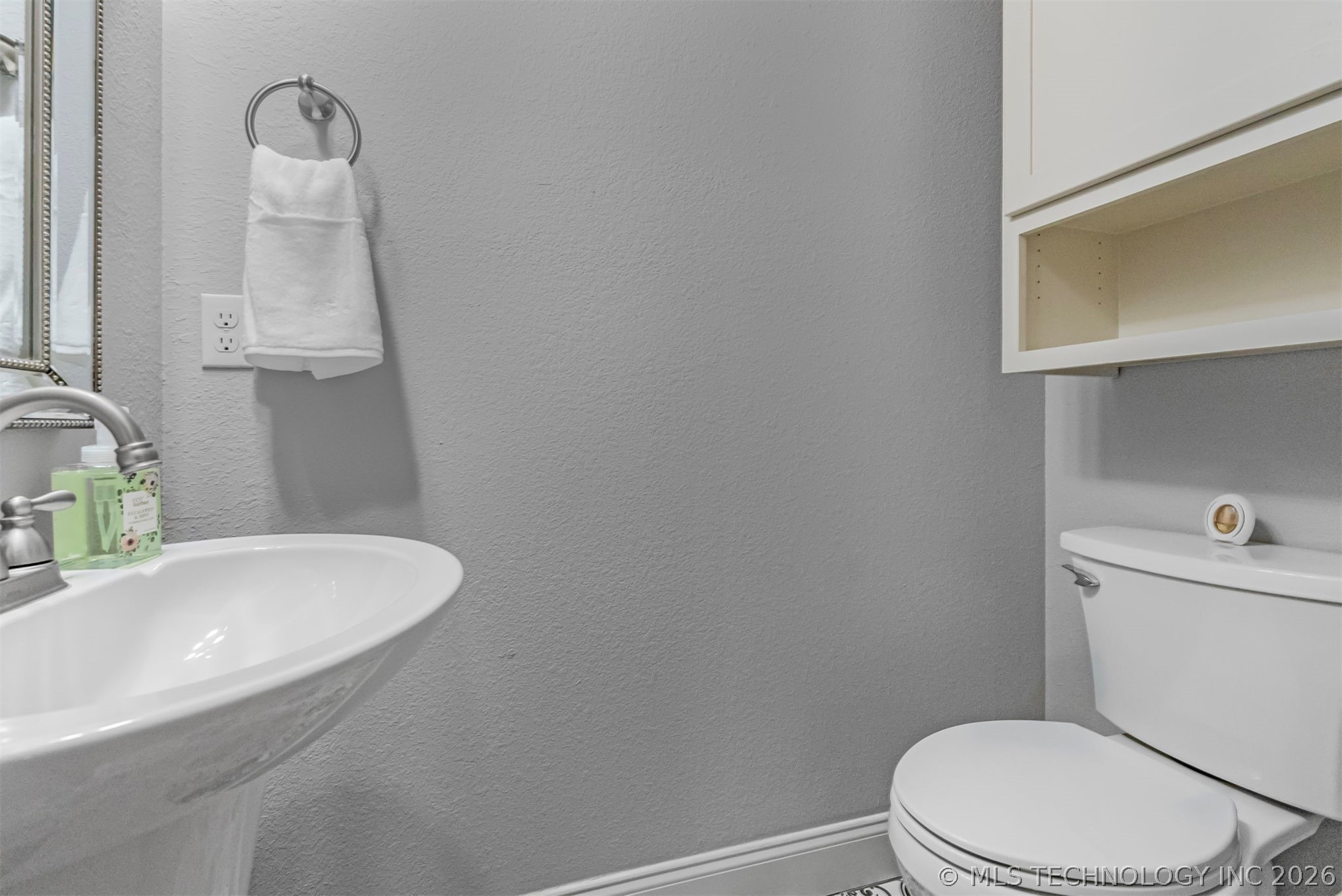 8220 N 154th Avenue E Property Photo 23