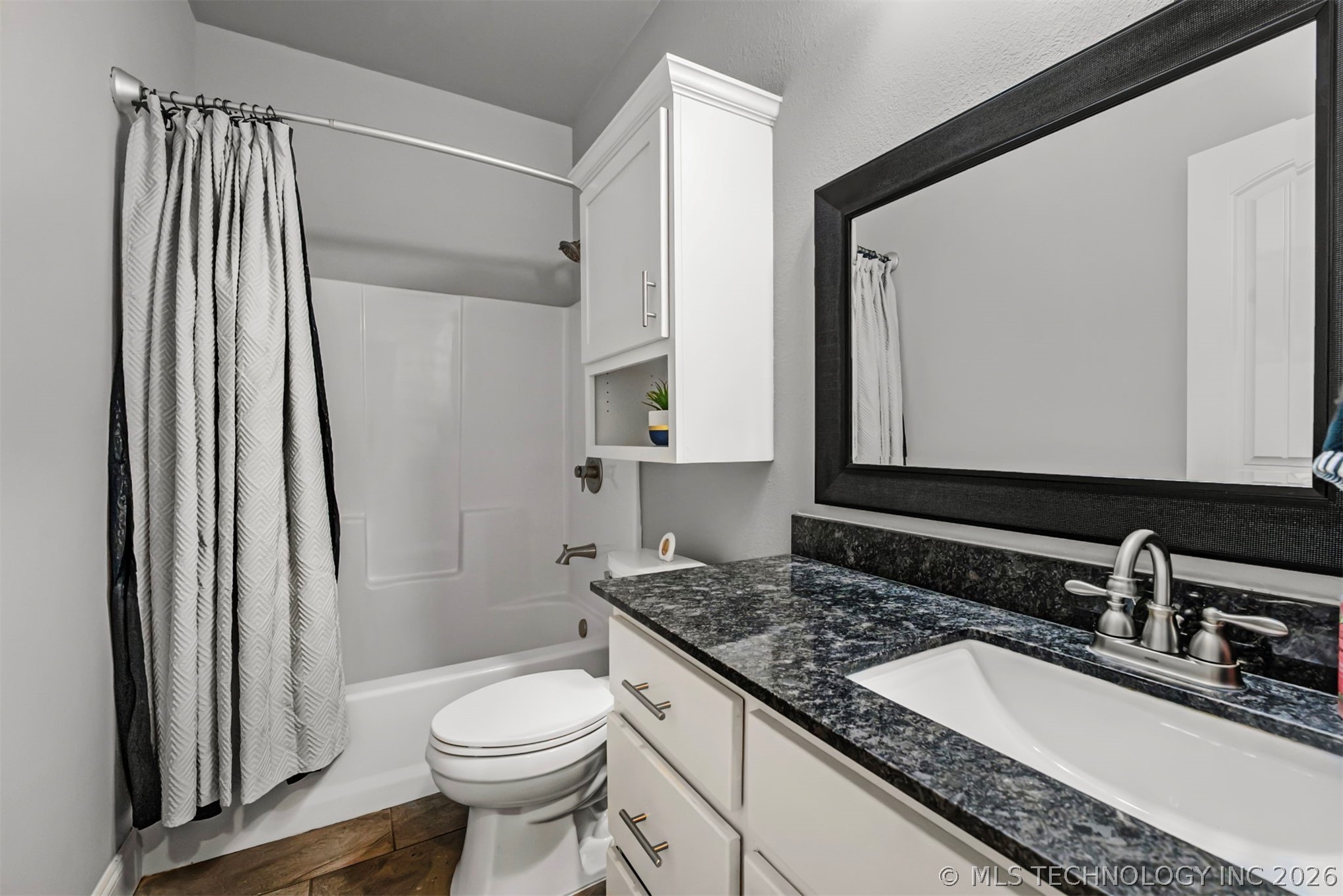 8220 N 154th Avenue E Property Photo 25