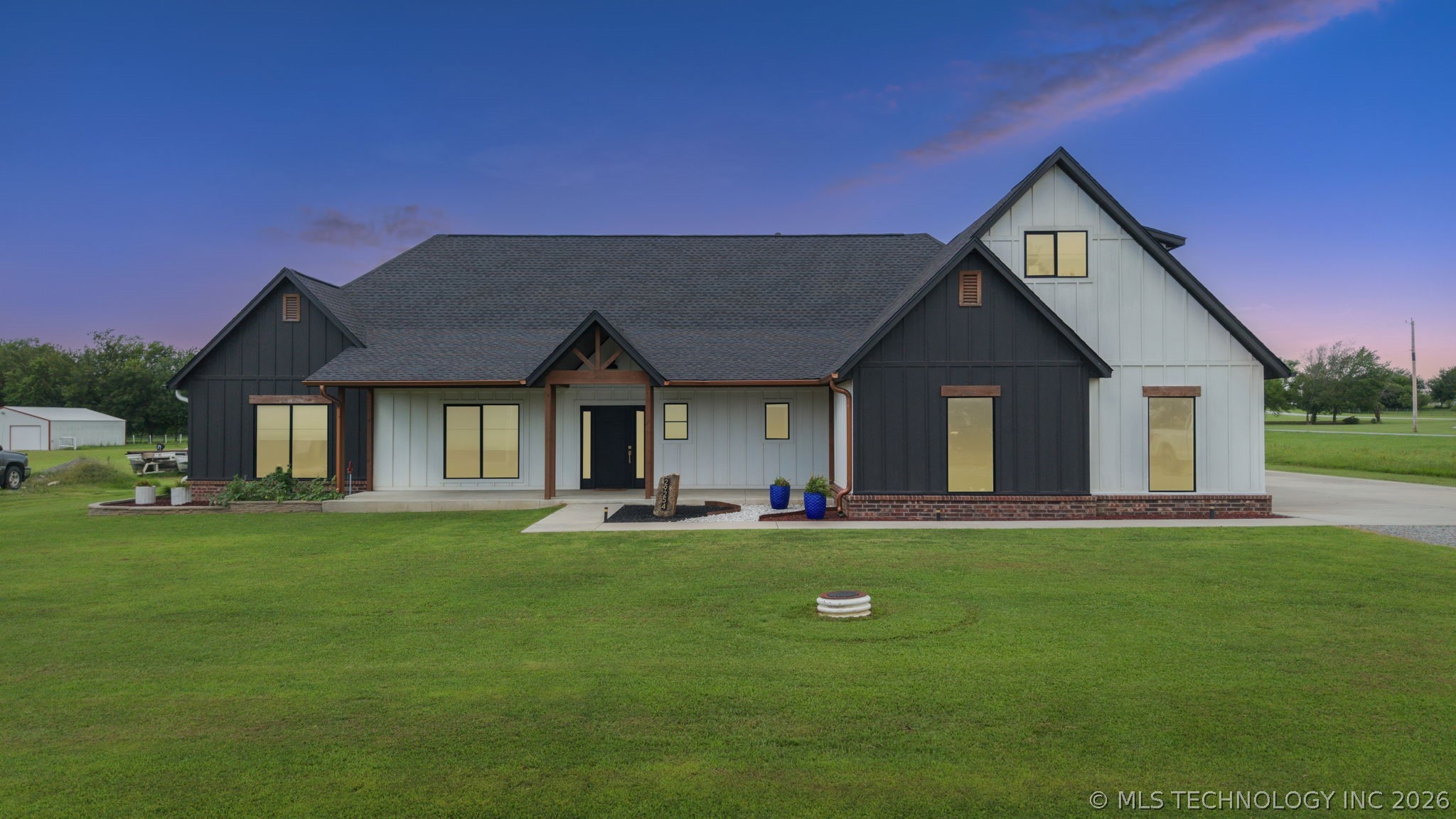 29254 S 4190 Road Property Photo 1