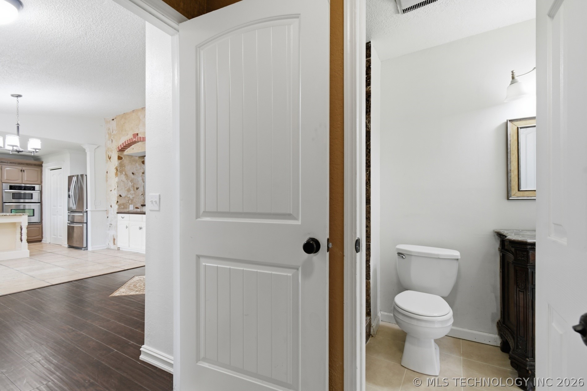 2633 W Dallas Street Property Photo 13