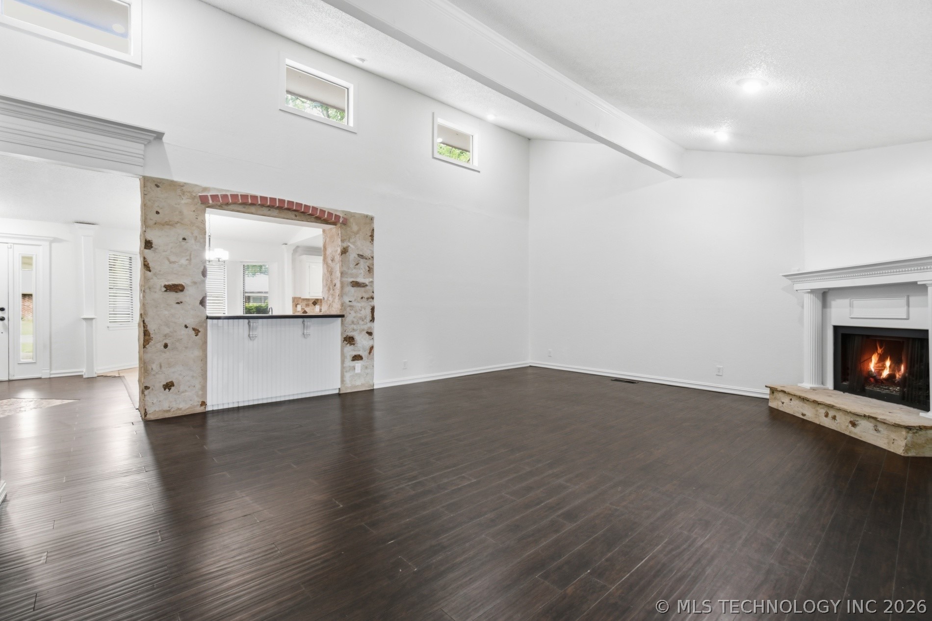 2633 W Dallas Street Property Photo 16