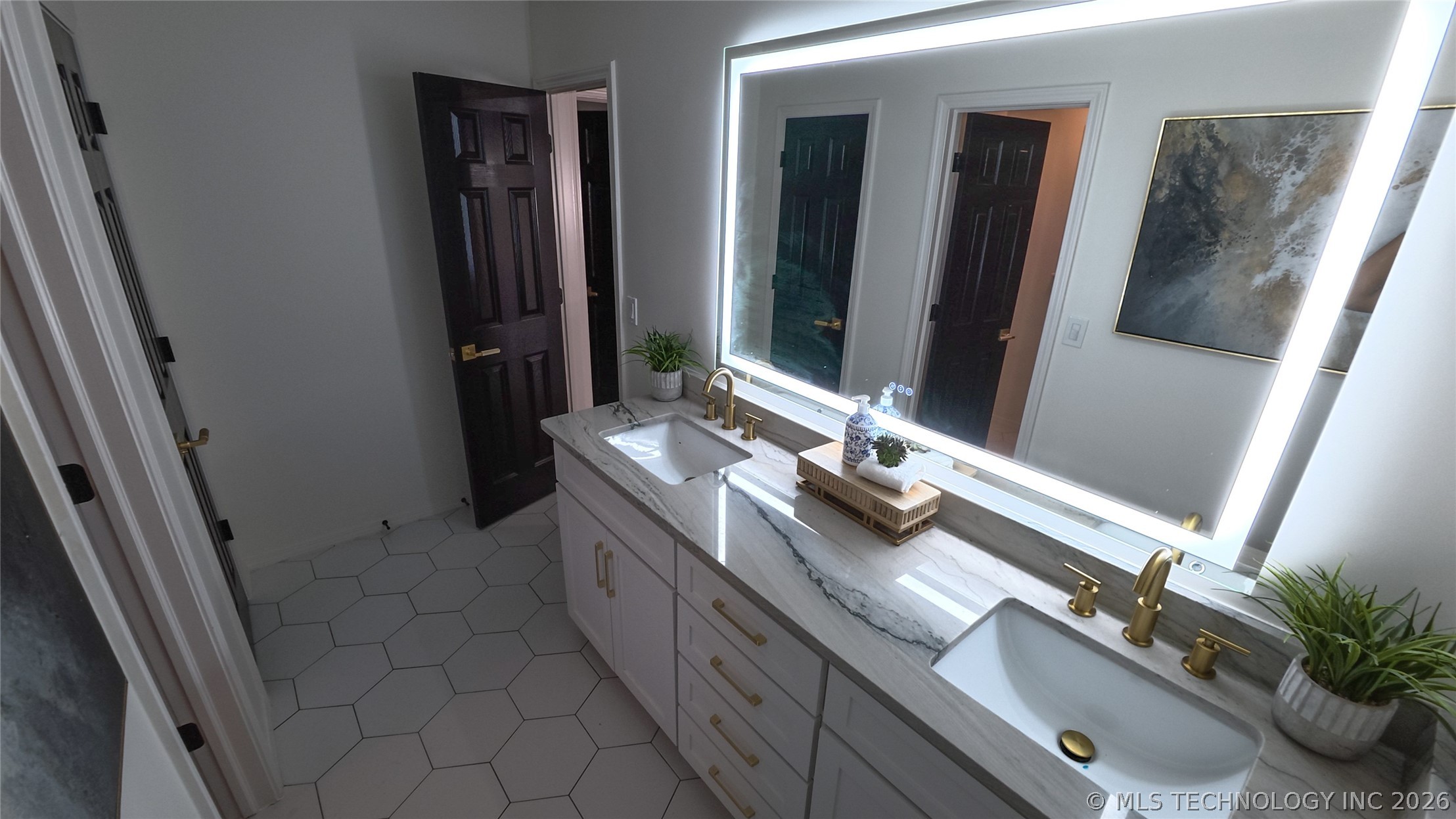 7716 S Granite Avenue Property Photo 26