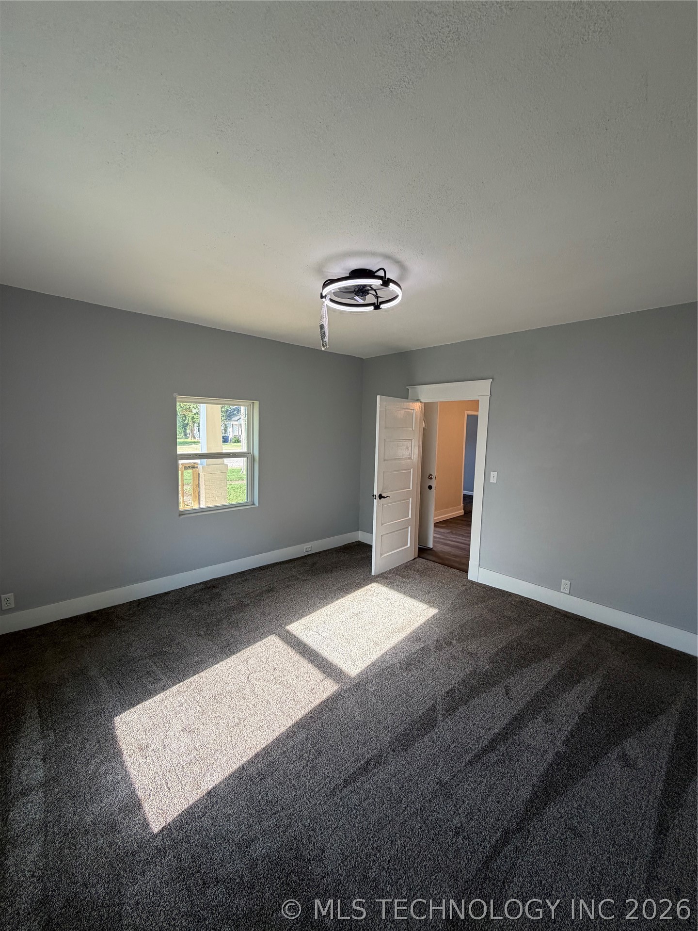 206 W Main Property Photo 18