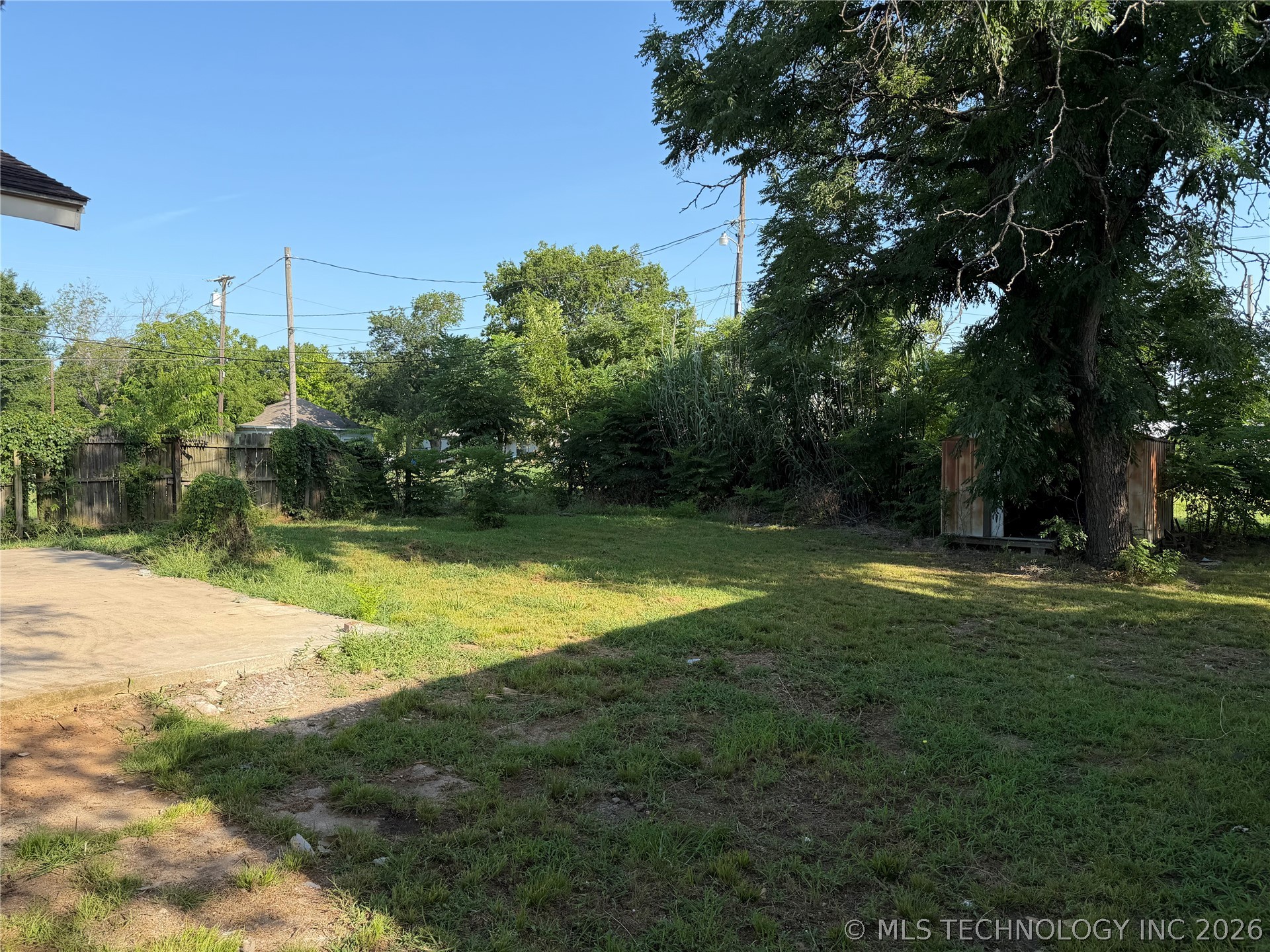 206 W Main Property Photo 26