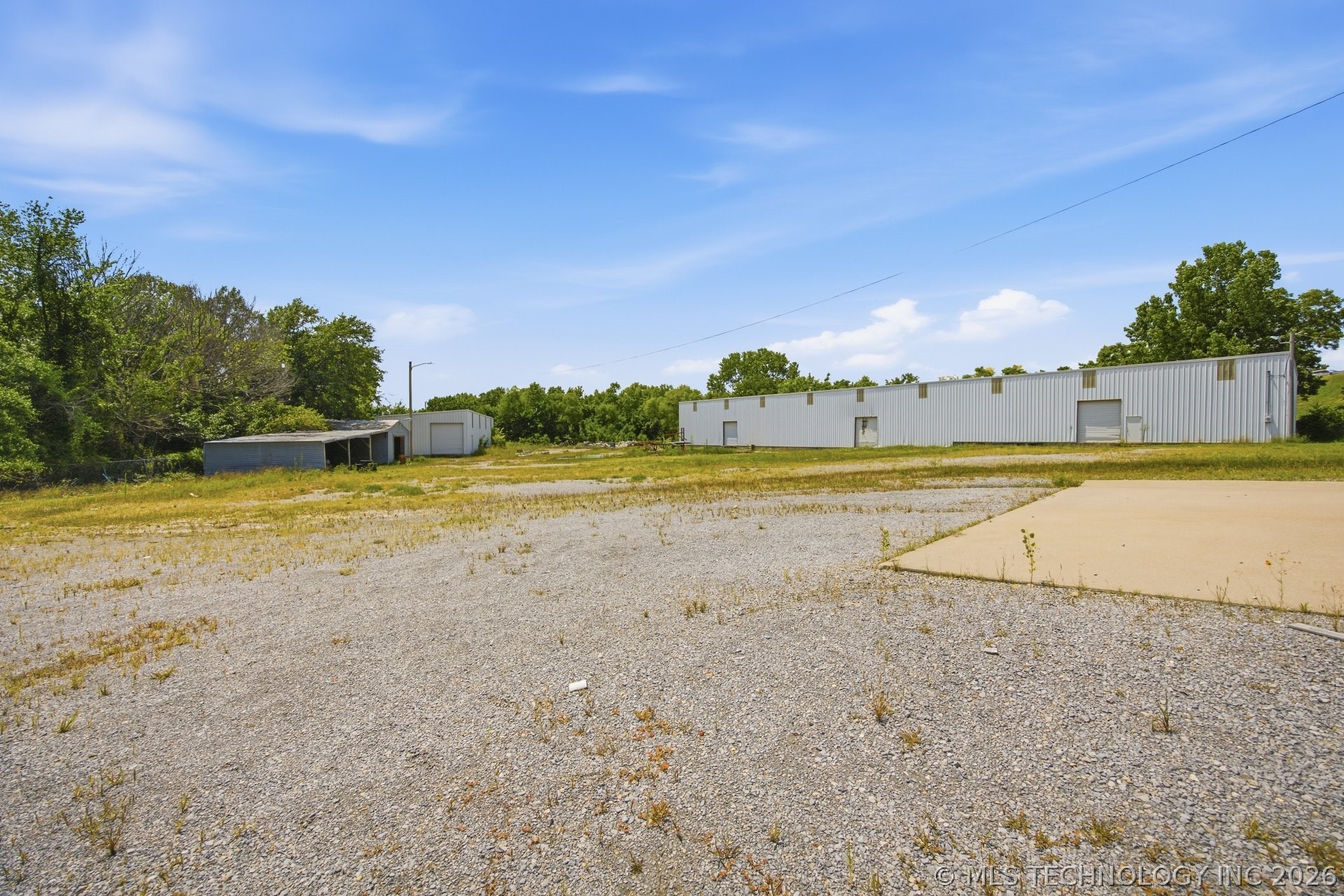 836 E Carl Albert Property Photo 11