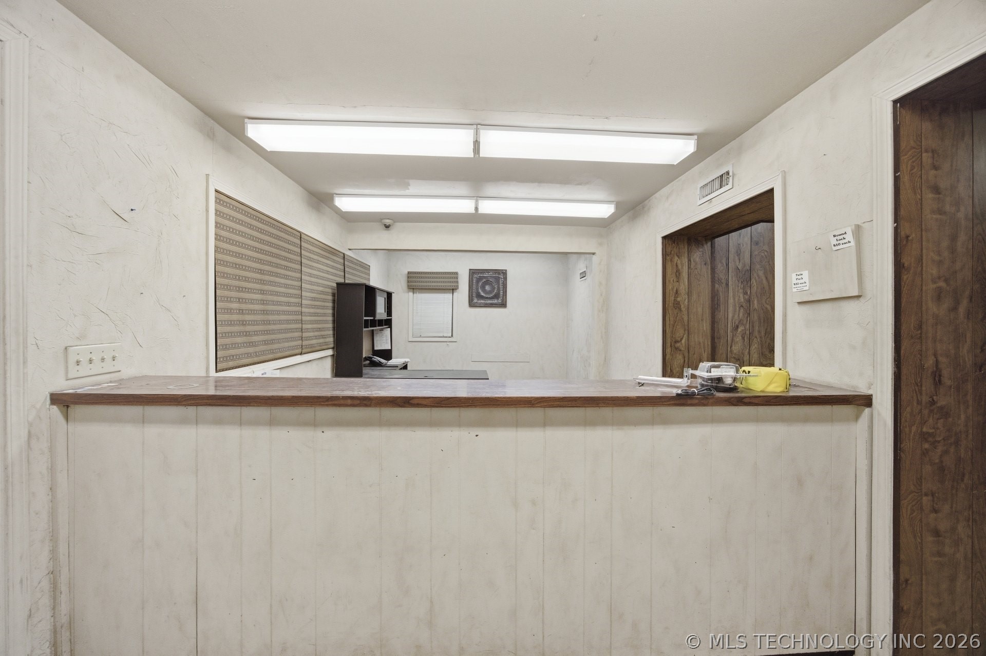 836 E Carl Albert Property Photo 59