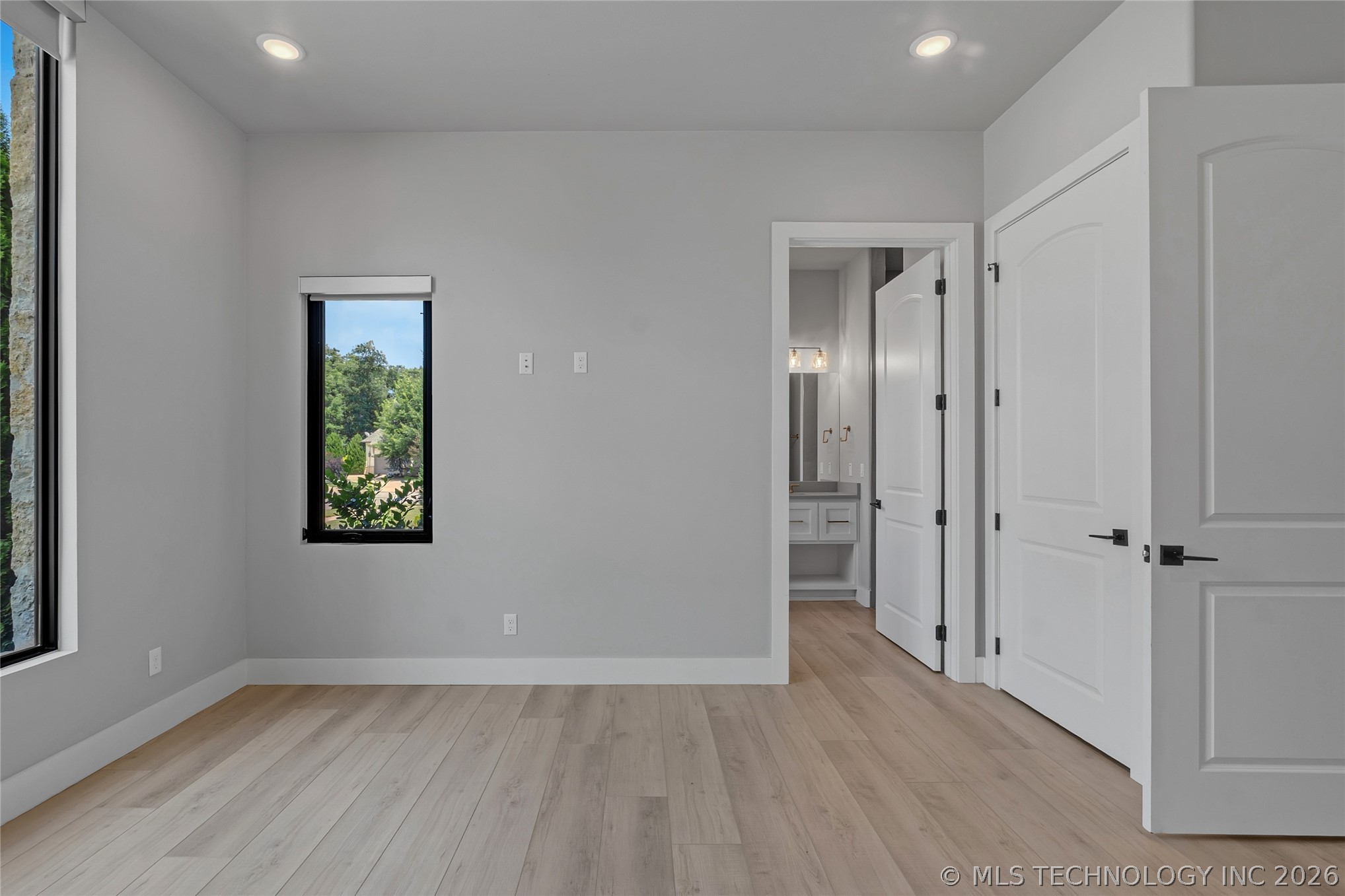 6744 E 123rd Street S Property Photo 58