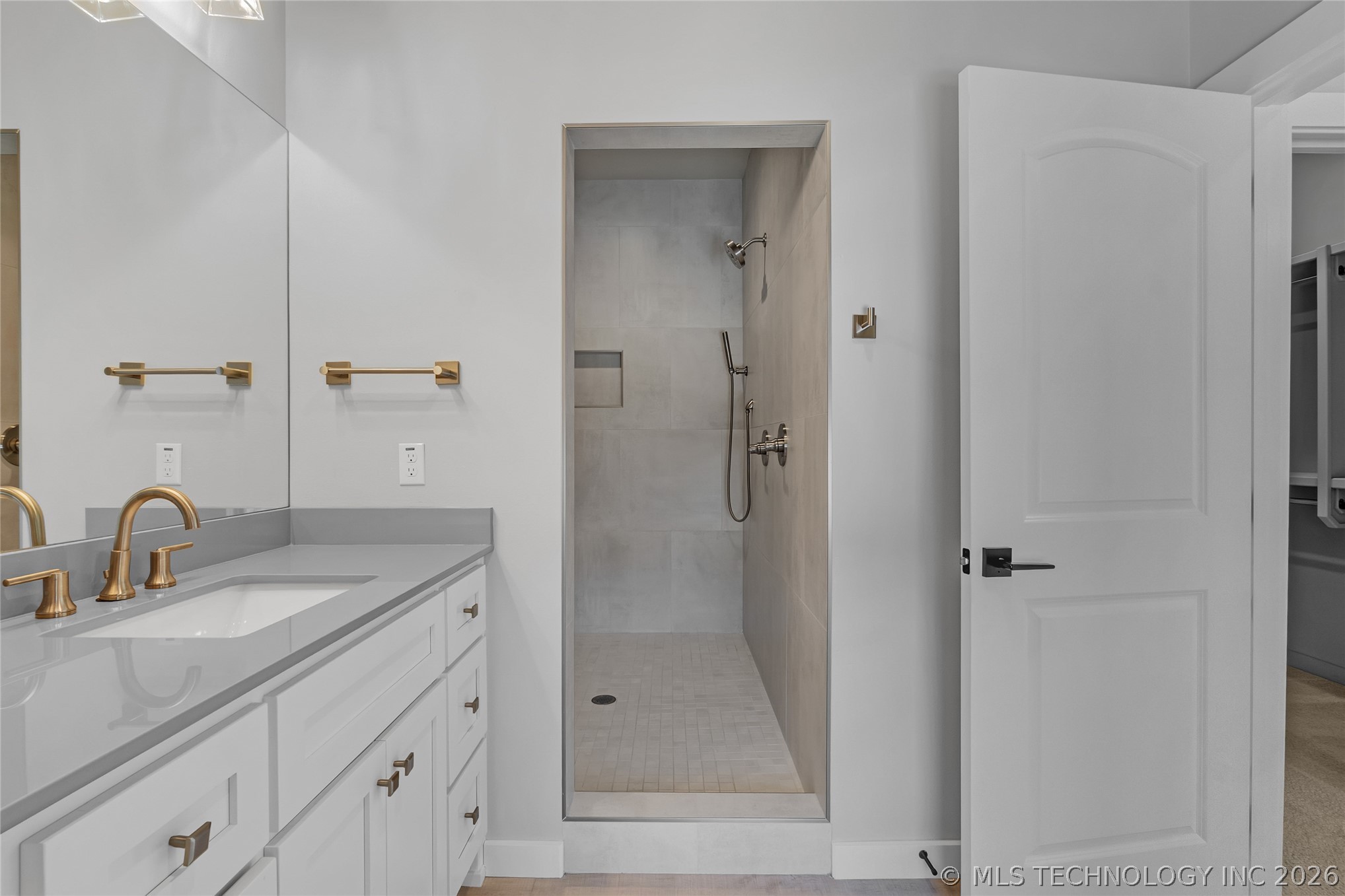 6744 E 123rd Street S Property Photo 75