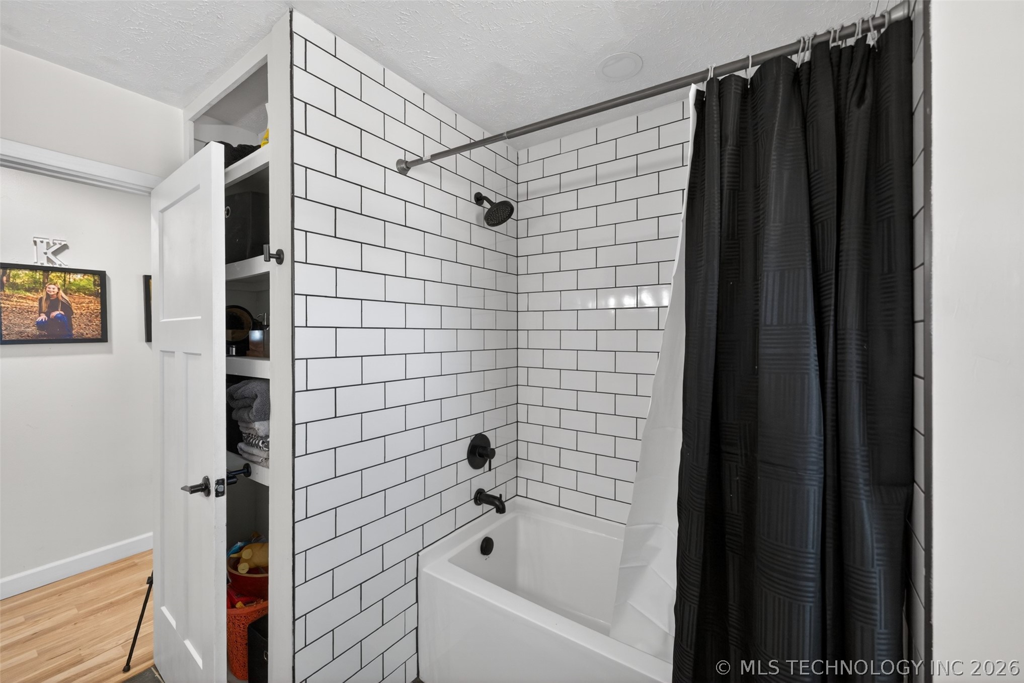 406 N William Penn Property Photo 21