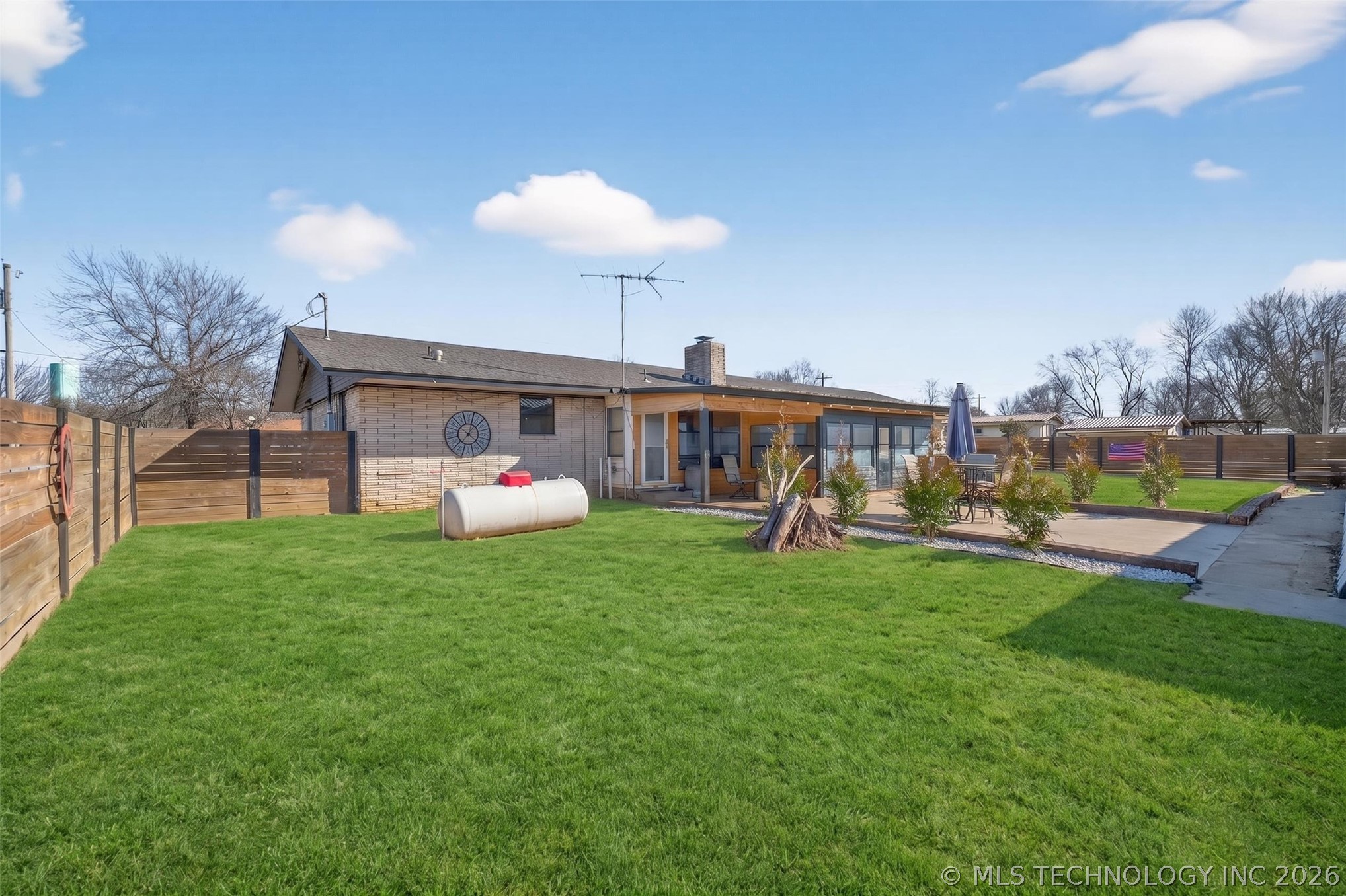 406 N William Penn Property Photo 39
