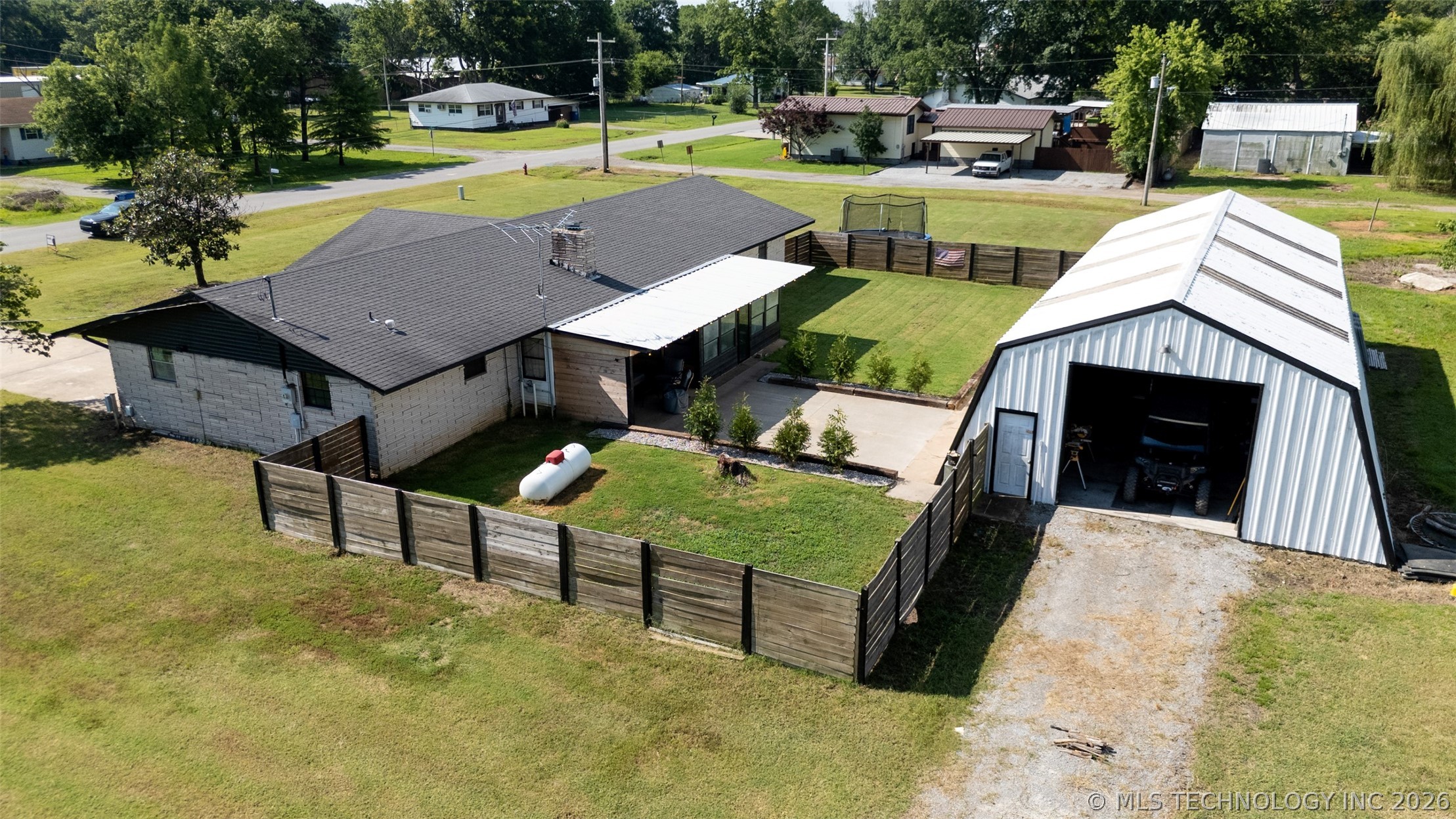 406 N William Penn Property Photo 48
