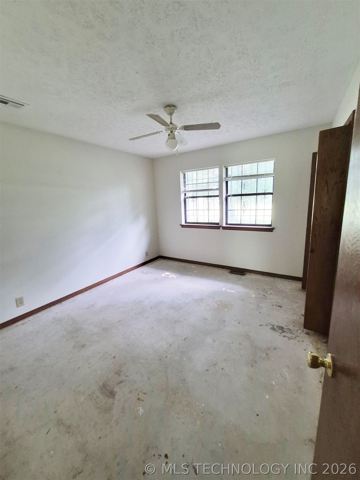 196 Elm Drive Property Photo 11