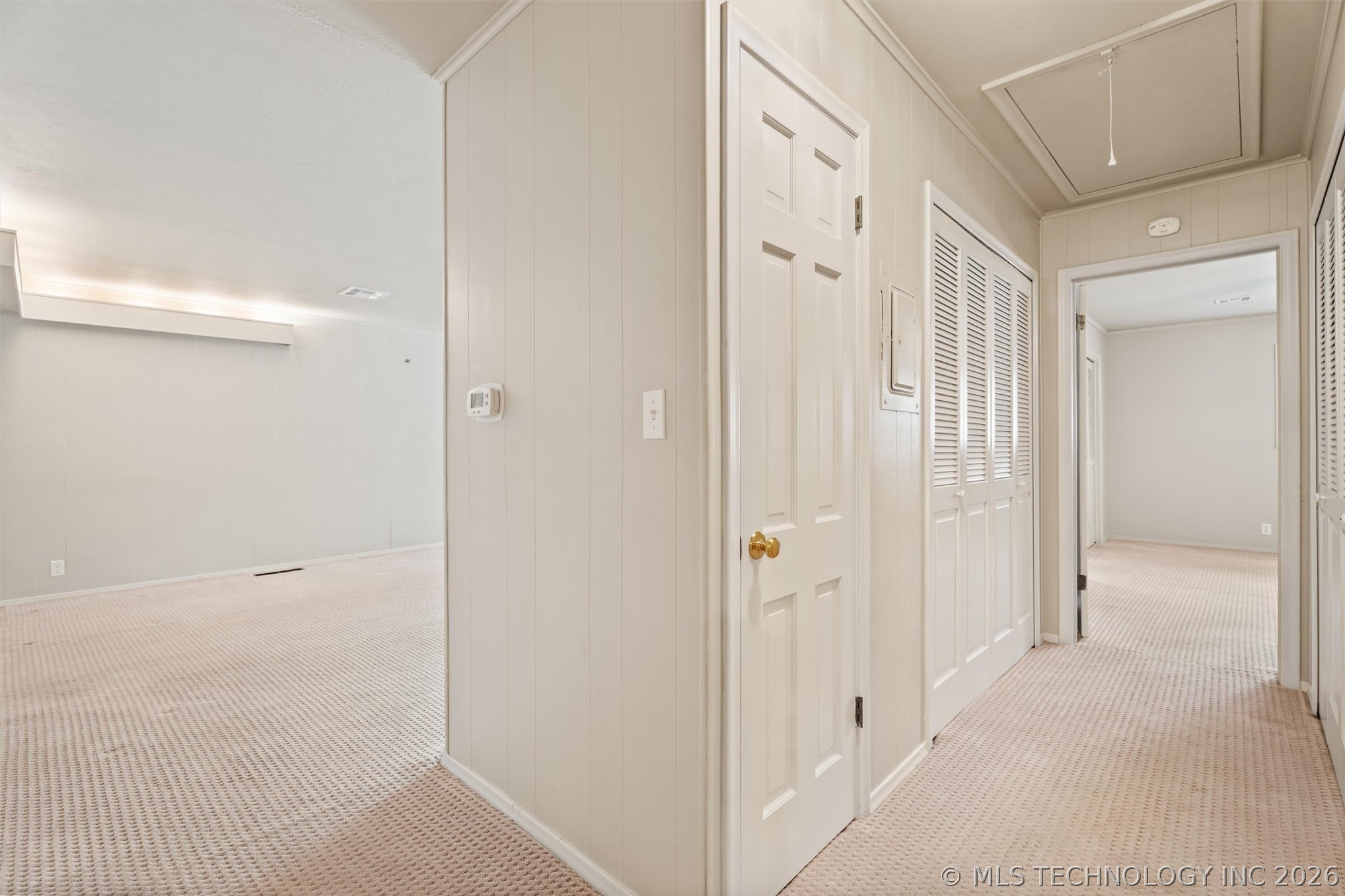 107 W 12th Street 107 Property Photo 27