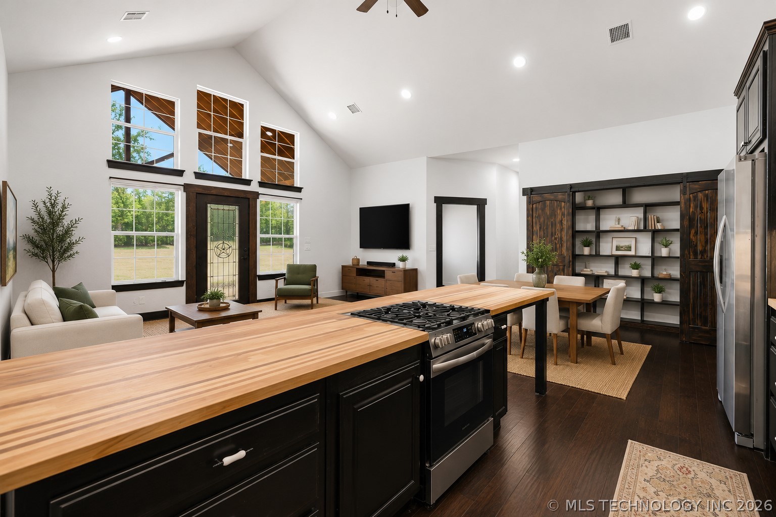 95 Express Road Property Photo 10