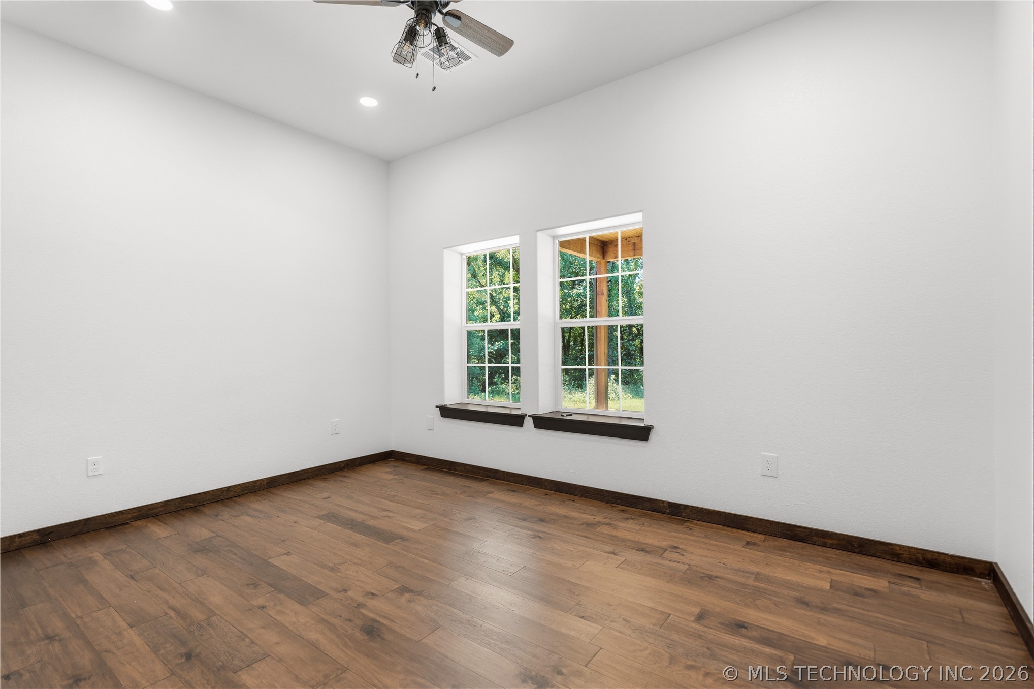 95 Express Road Property Photo 23