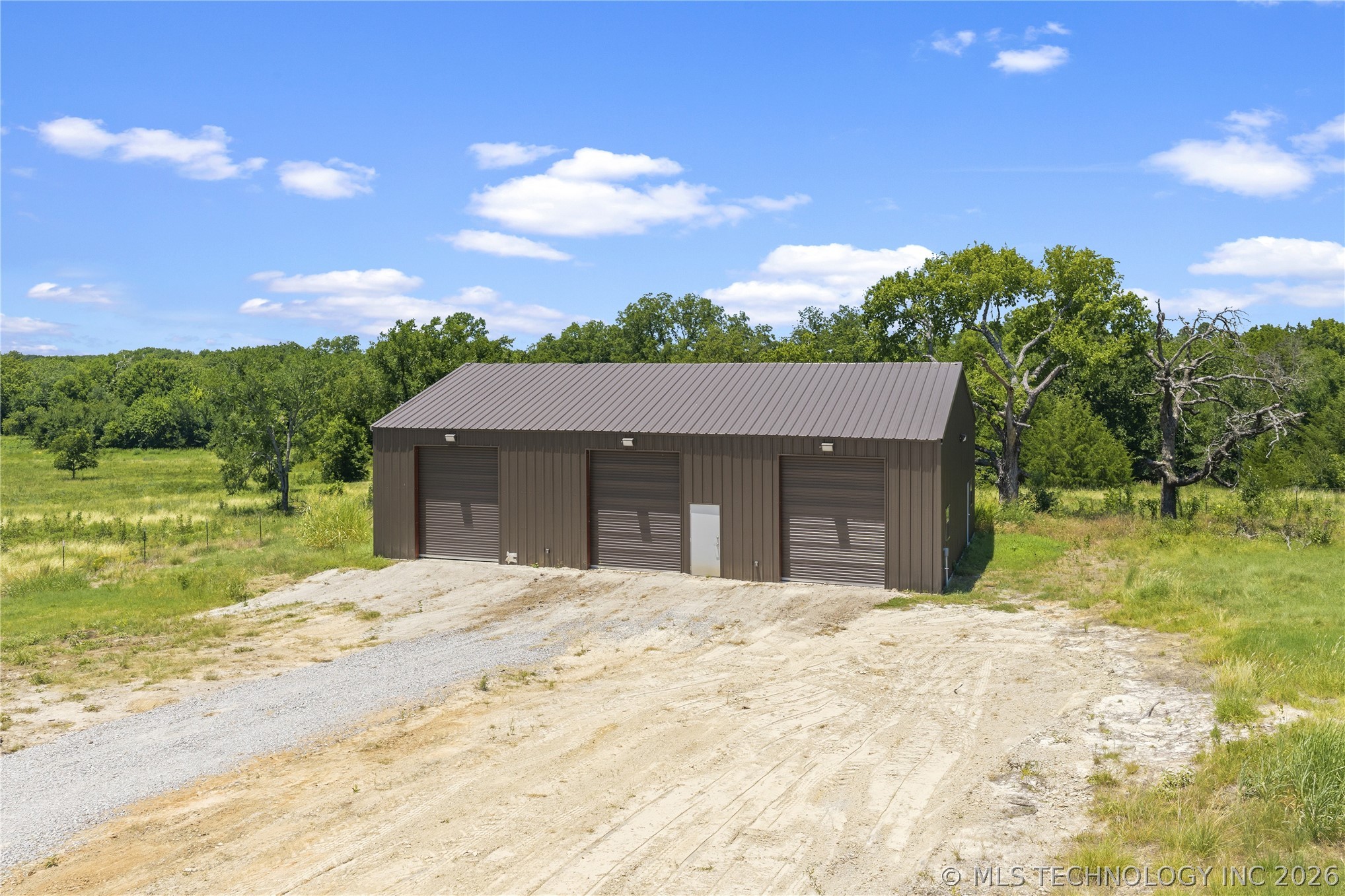 95 Express Road Property Photo 37