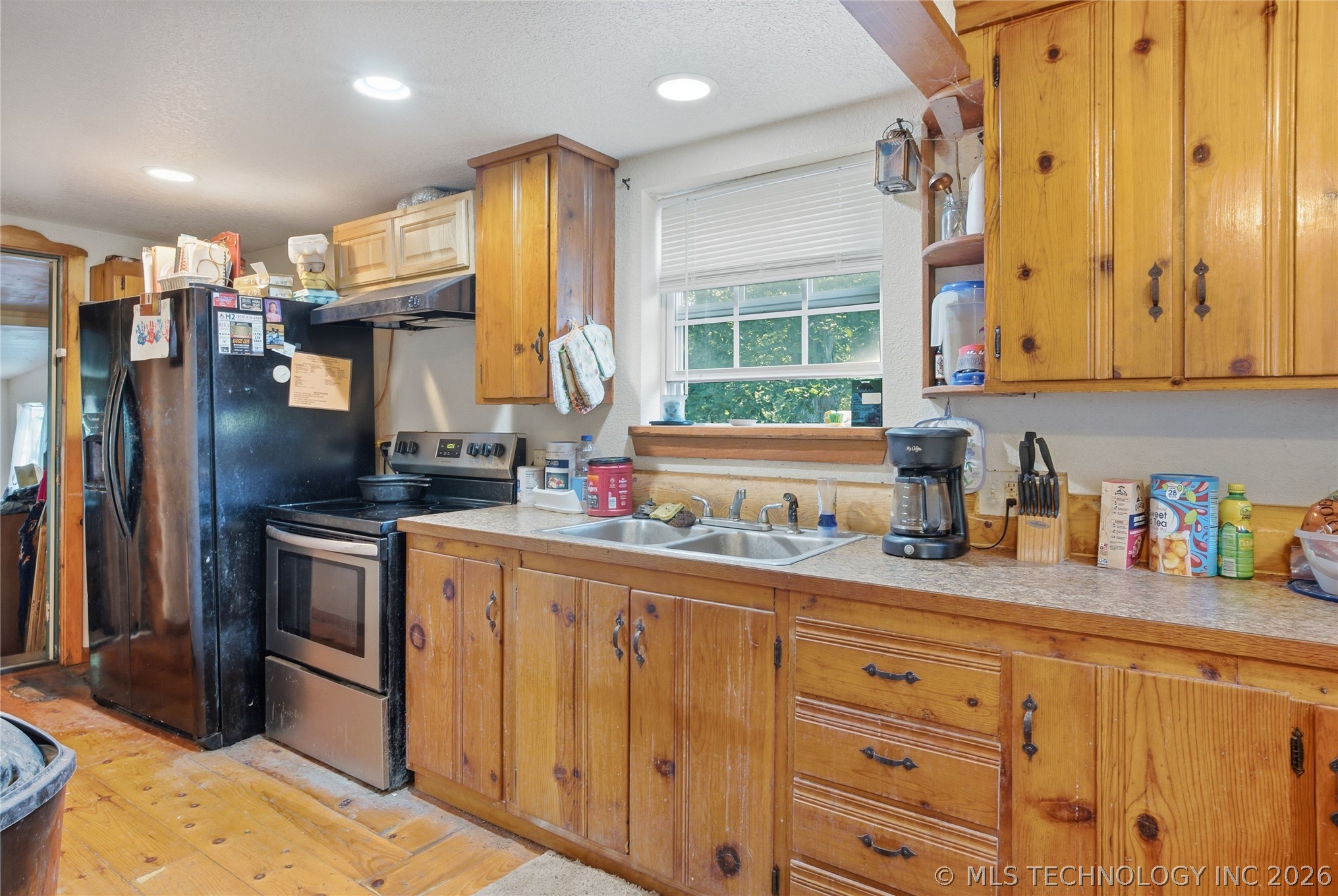 475753 E 653 Road Property Photo 16